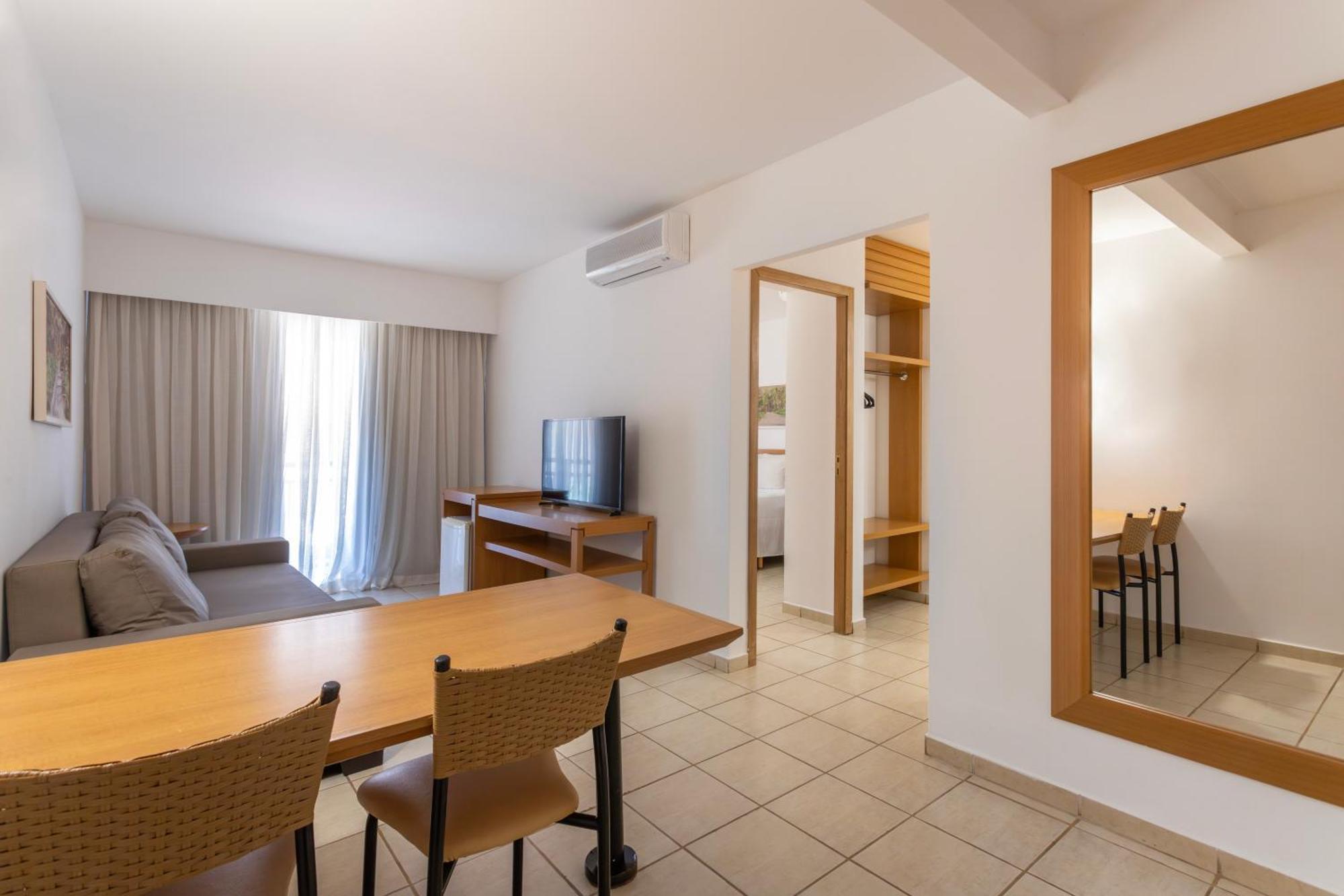 Junior Suite with Access to Hot Park and Parque das Fontes