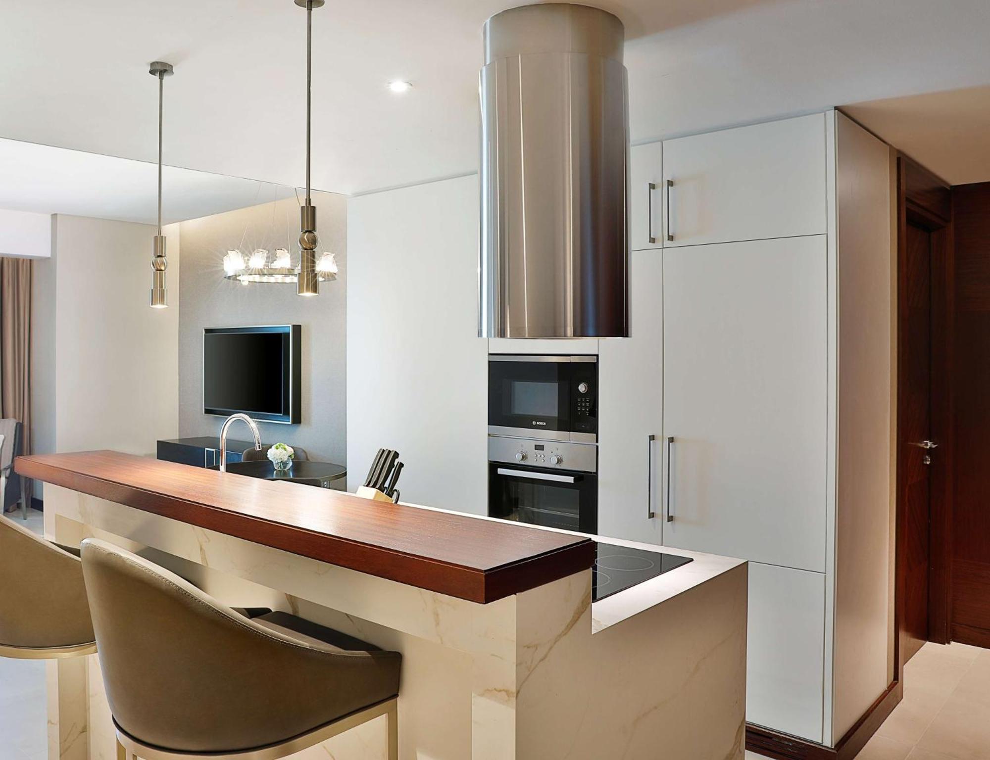 Two-Bedroom Family Suite Sea View High Floor