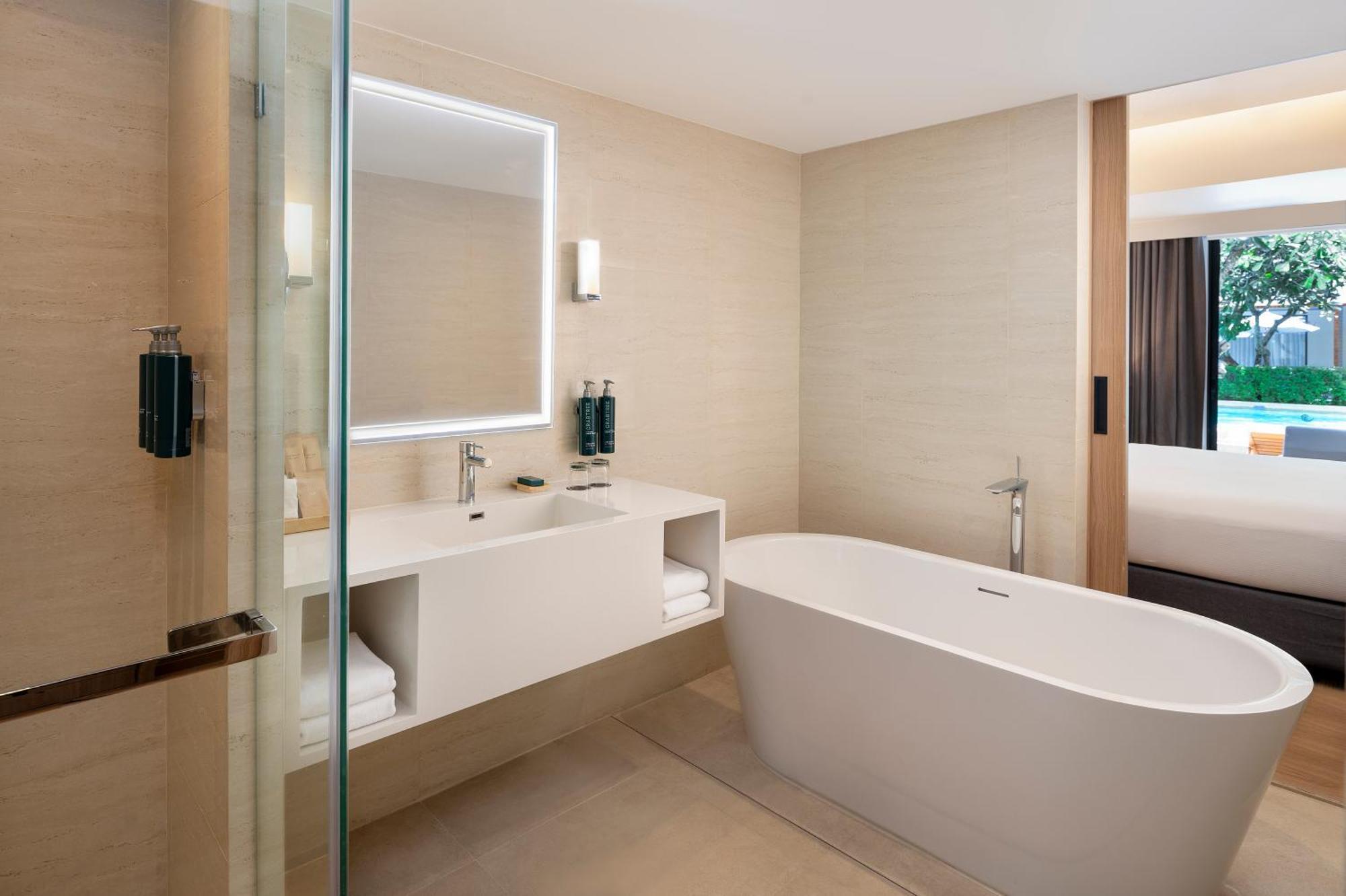 Premium Kamer met Kingsize Bed en Toegang tot Zwembad