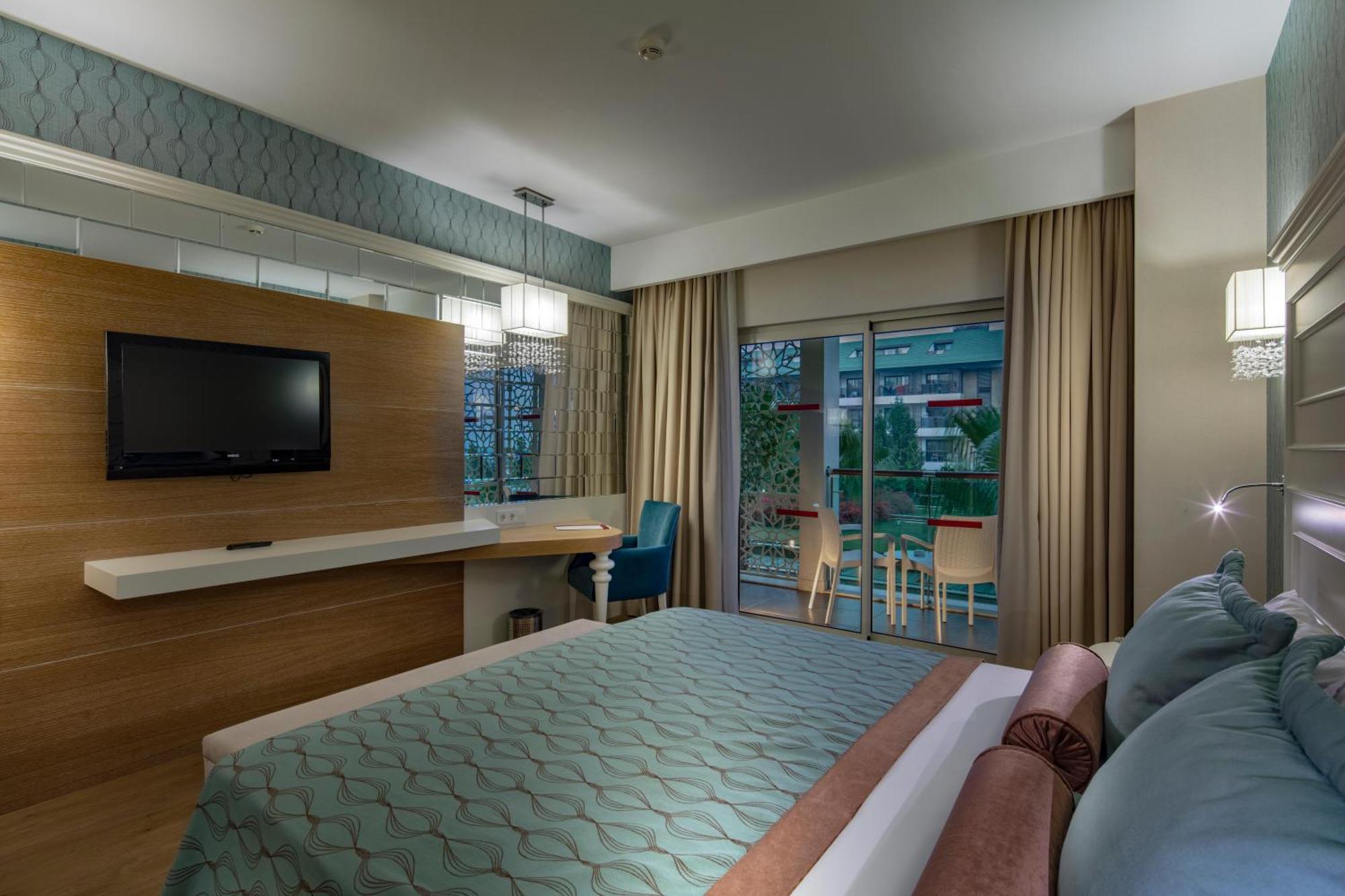 Standard Double or Twin Room Sea View