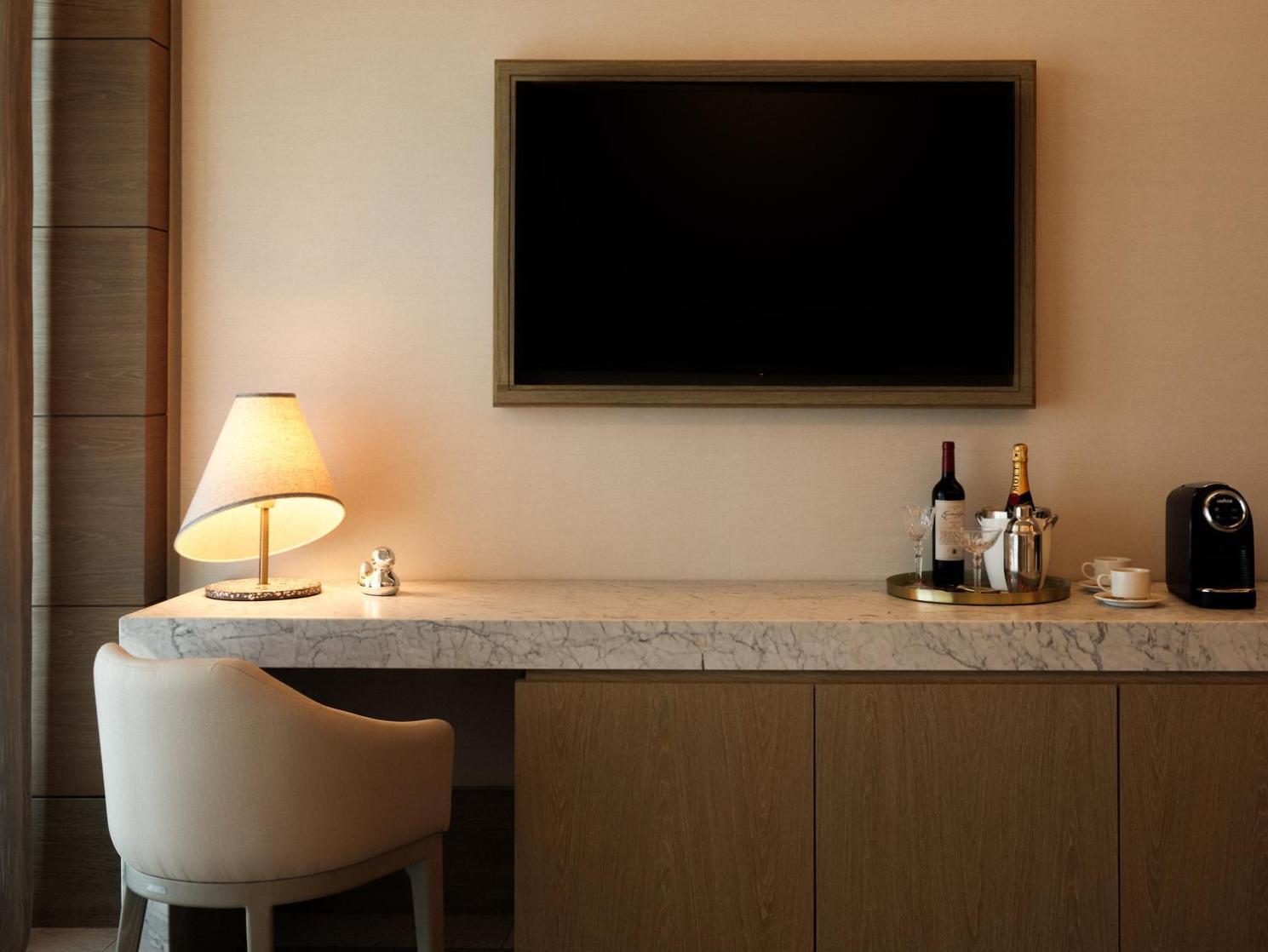 SLS Elite Rooftop Queen Room Two Queen Beds Ocean View,1610282074:JPEG