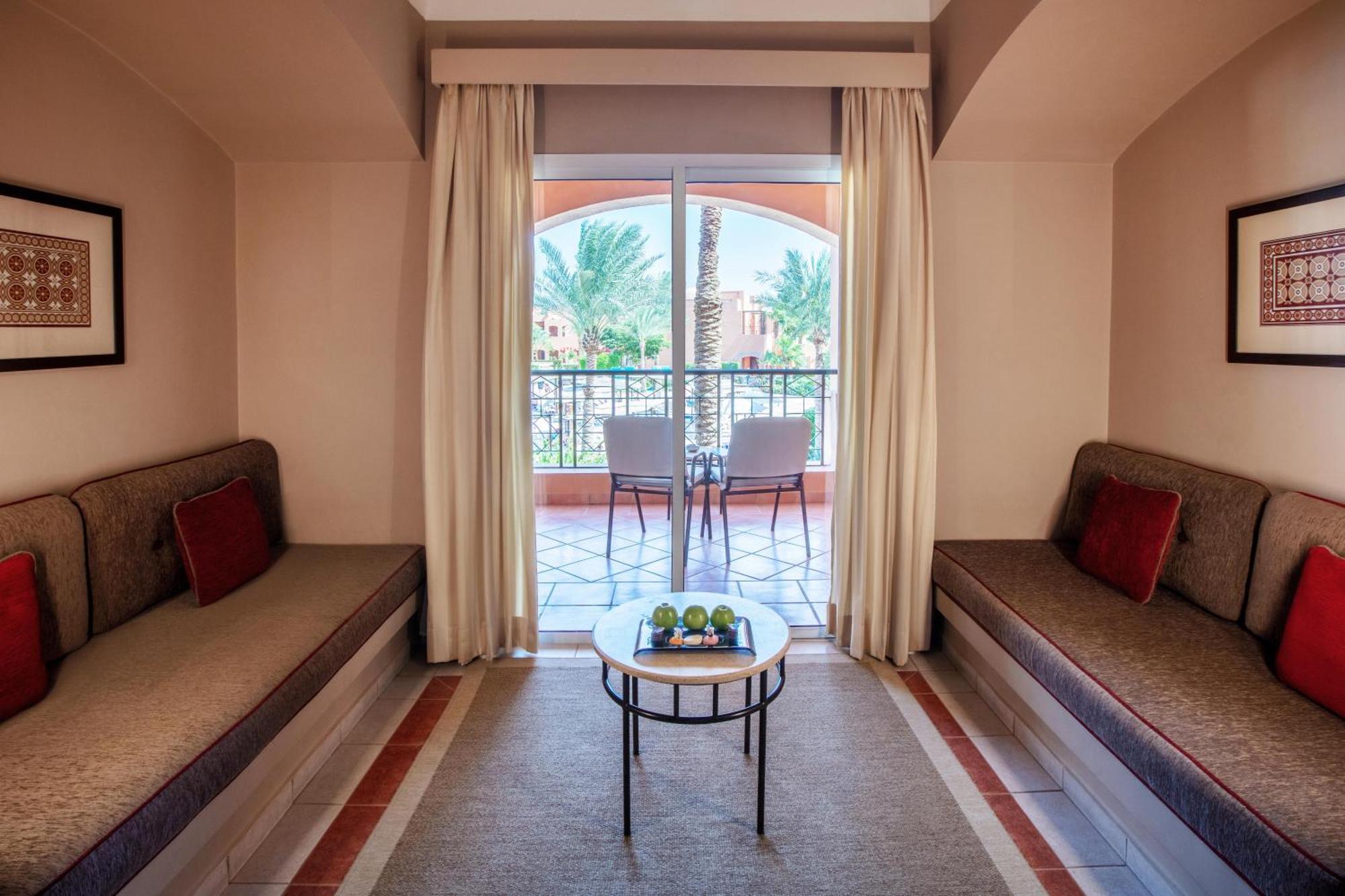 Deluxe Family Queen or Twin Bed Pool View