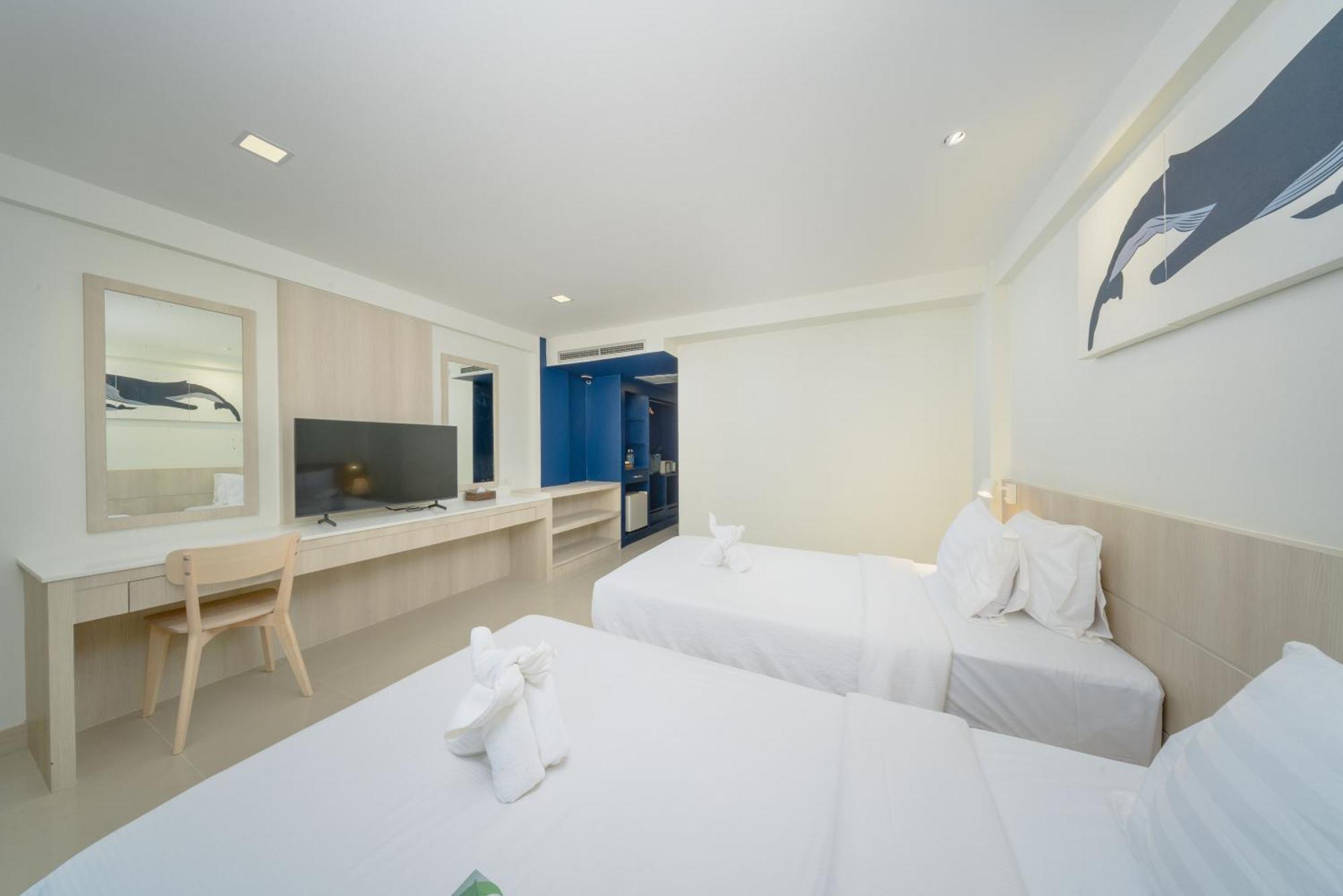 Superior Double Room Balcony,1697805657:JPEG