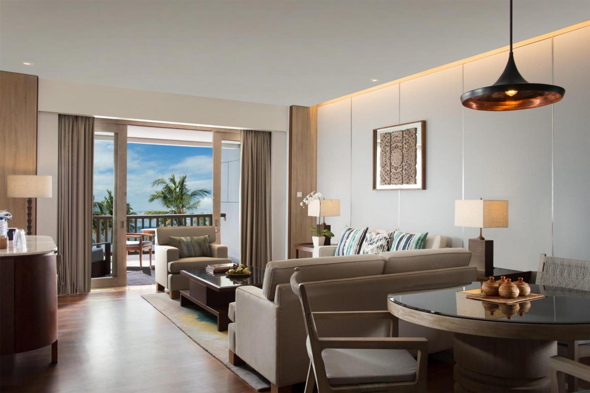 Oceanfront Suite mit Kingsize-Bett