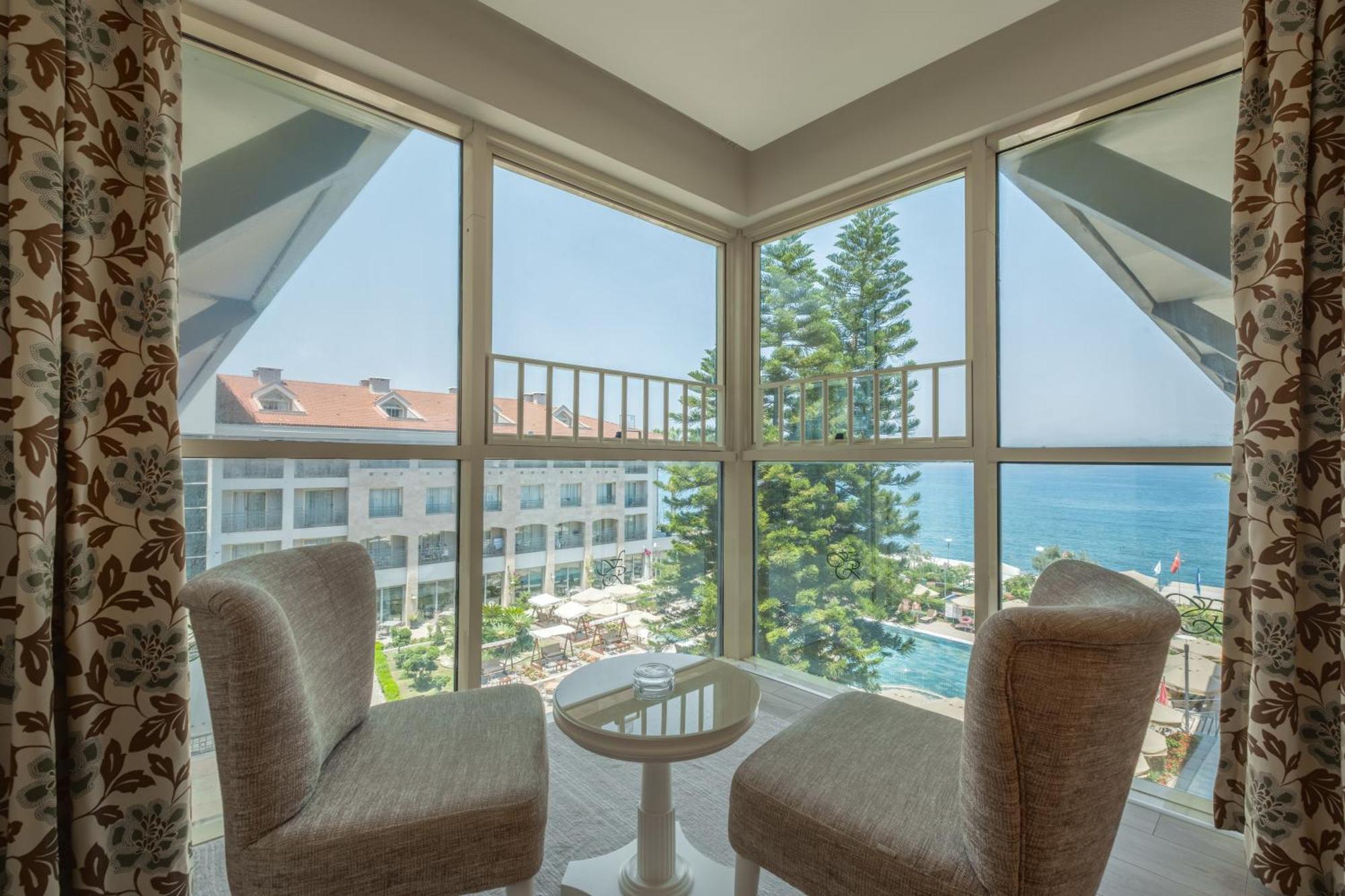 Superior Family Room