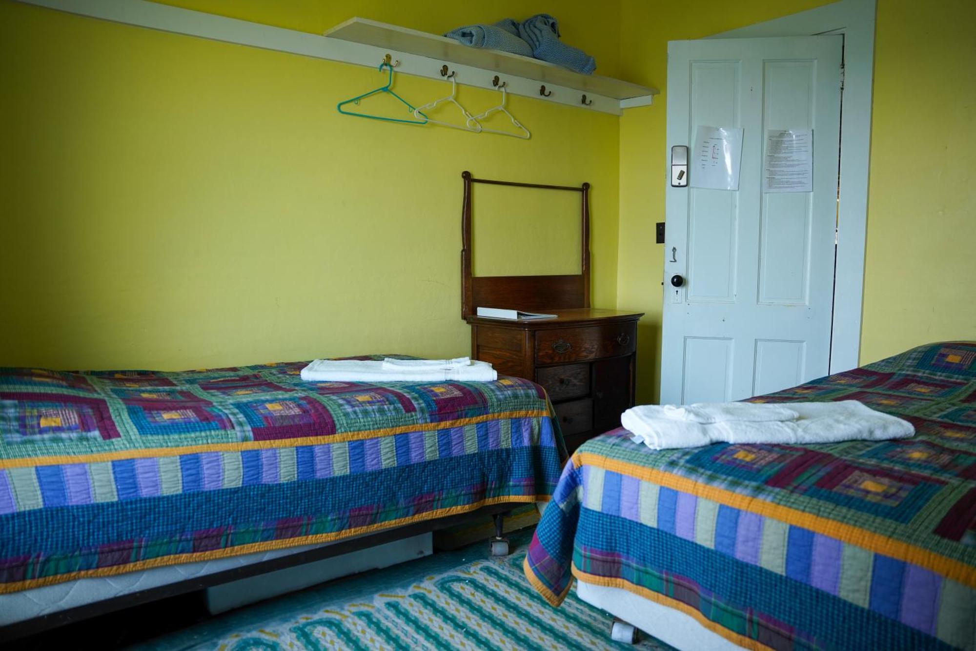Large Twin Room