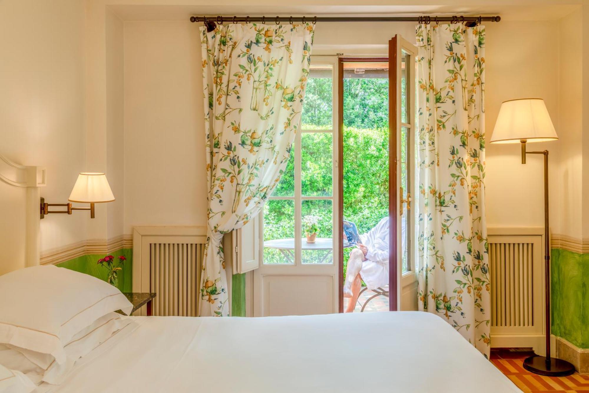 Comfort Double or Twin Room Terrace