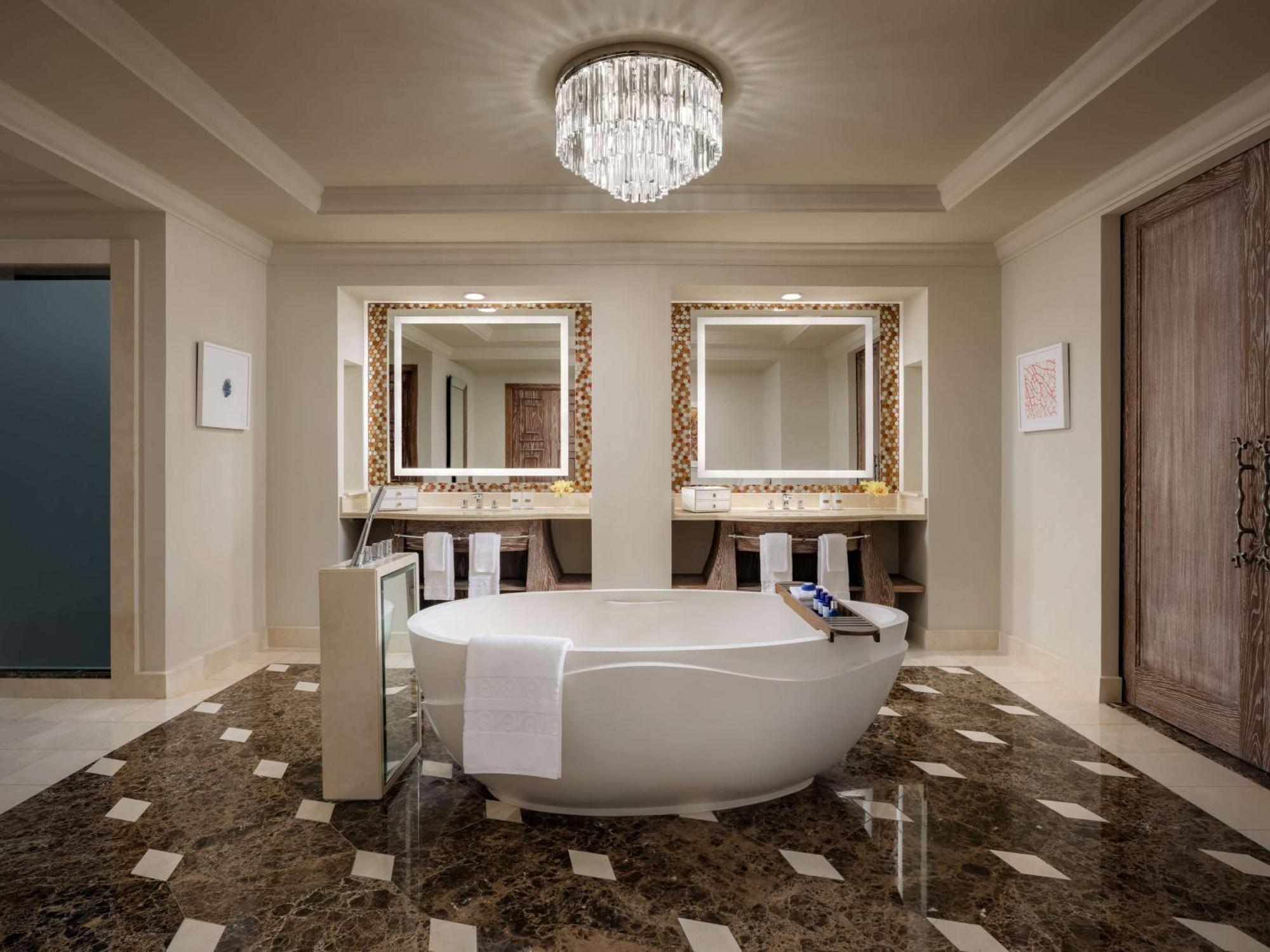 Regal Suite
