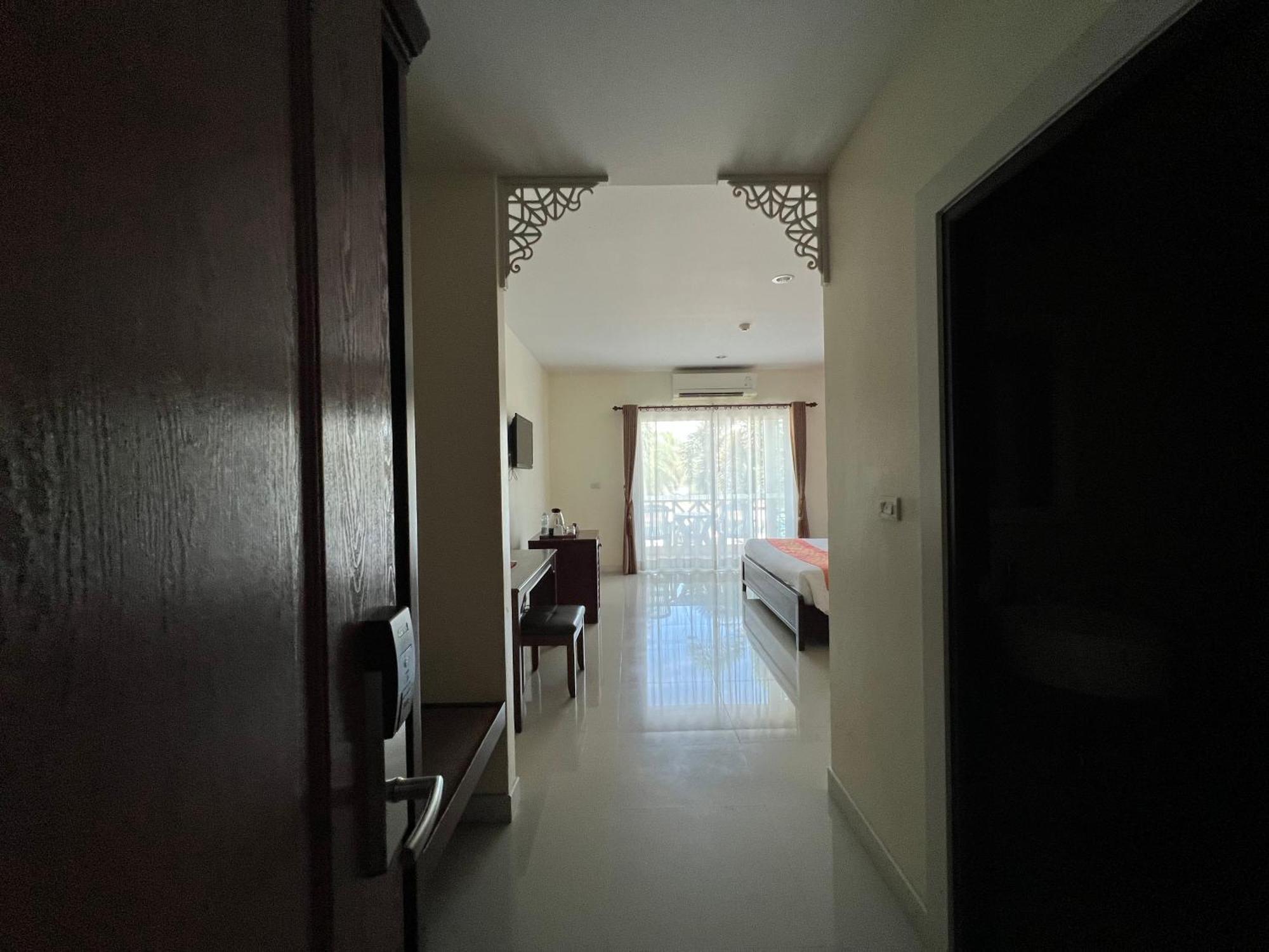 Deluxe Double Room with Balcony