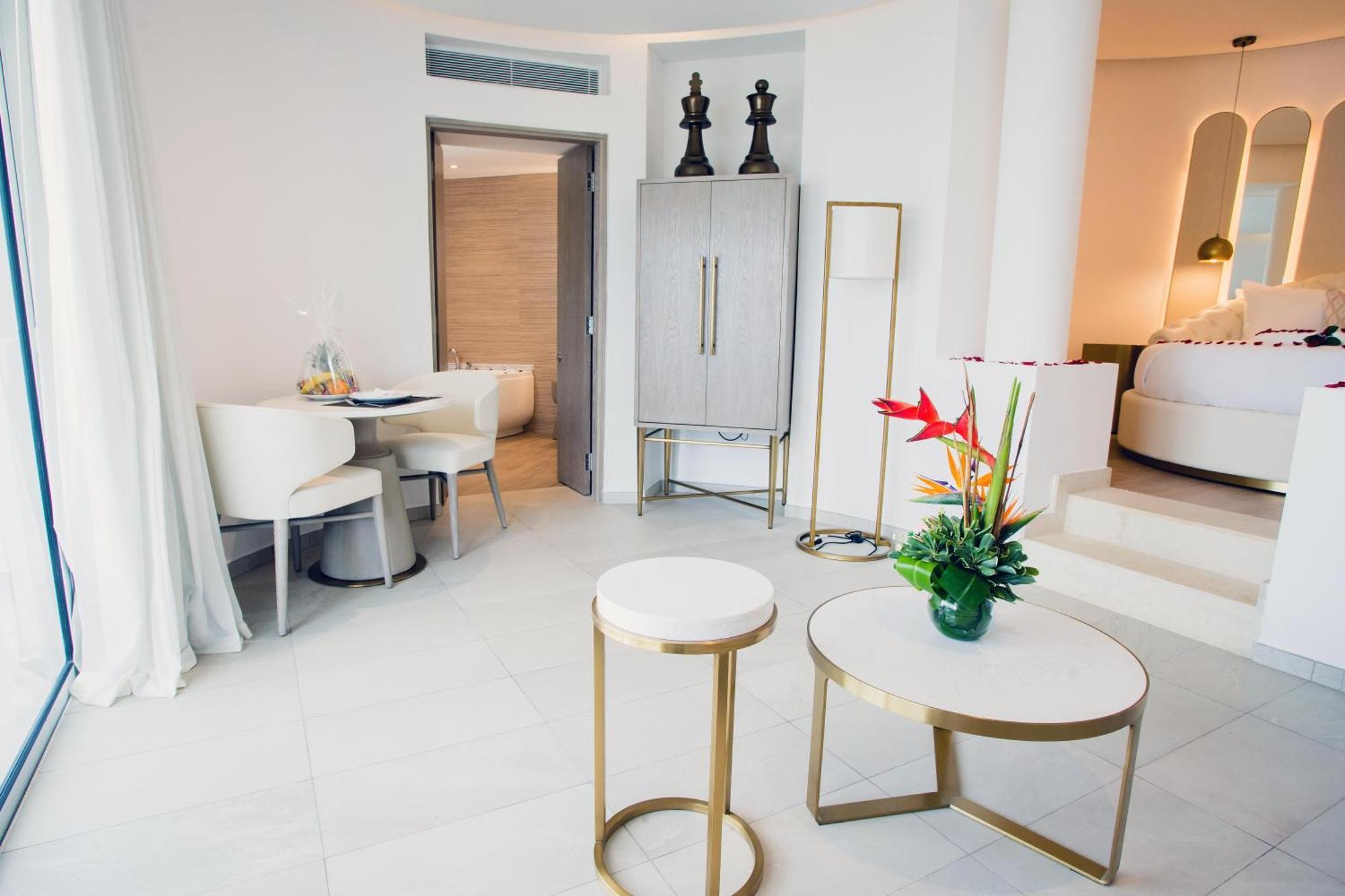 Honeymoon Platinum Suite (Adults only),1703549362:JPEG