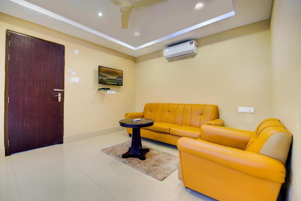 Suite with Sitting Room