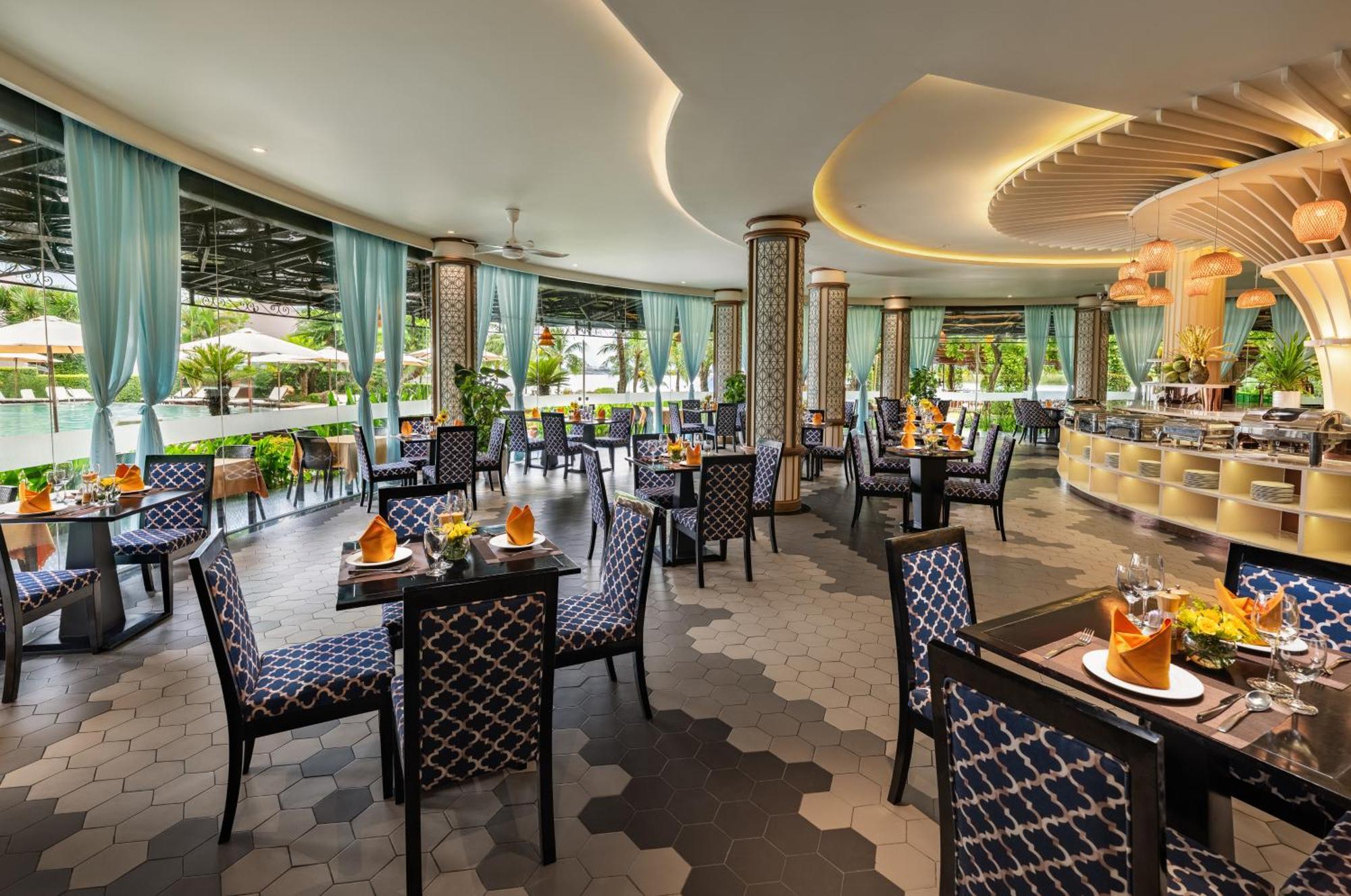 Marina Suite