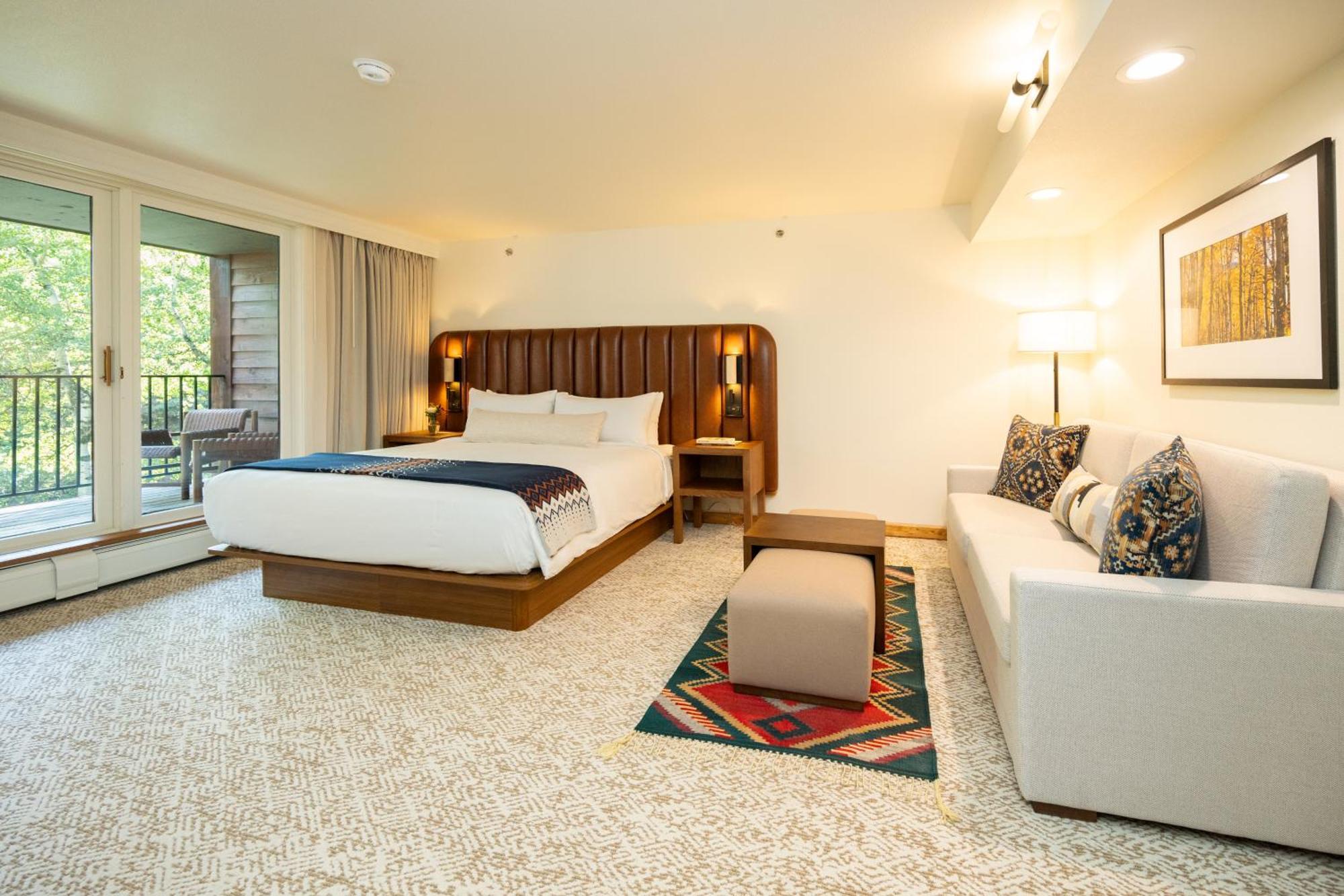 King Room with Balcony