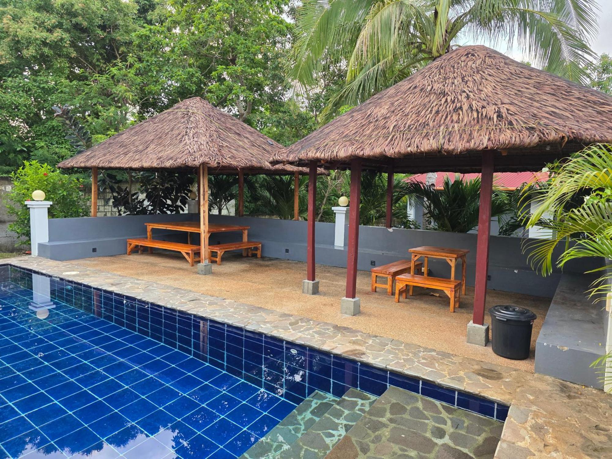 Deluxe Double or Twin Room with Pool View - Annex