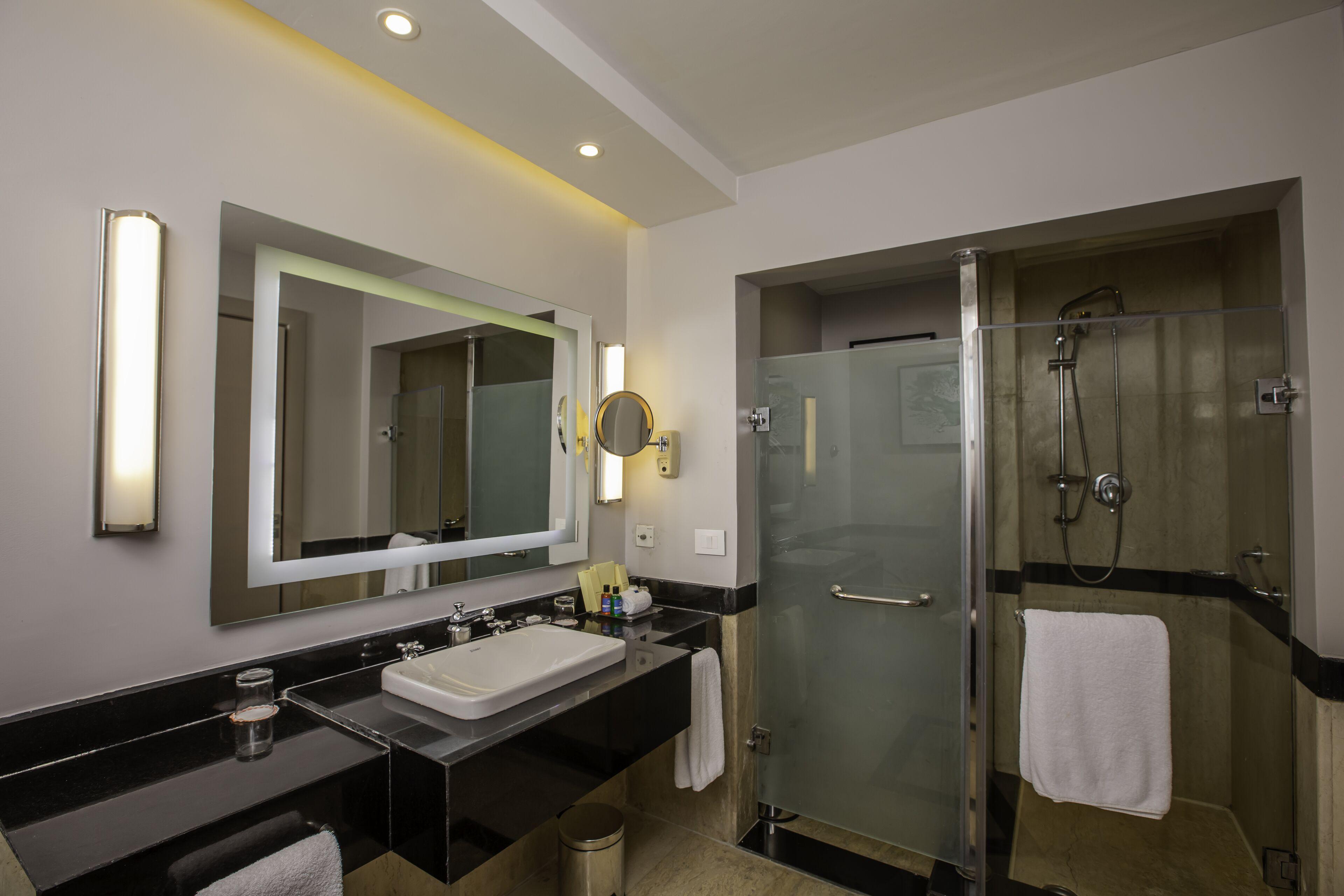 Double or Twin Room Sea View