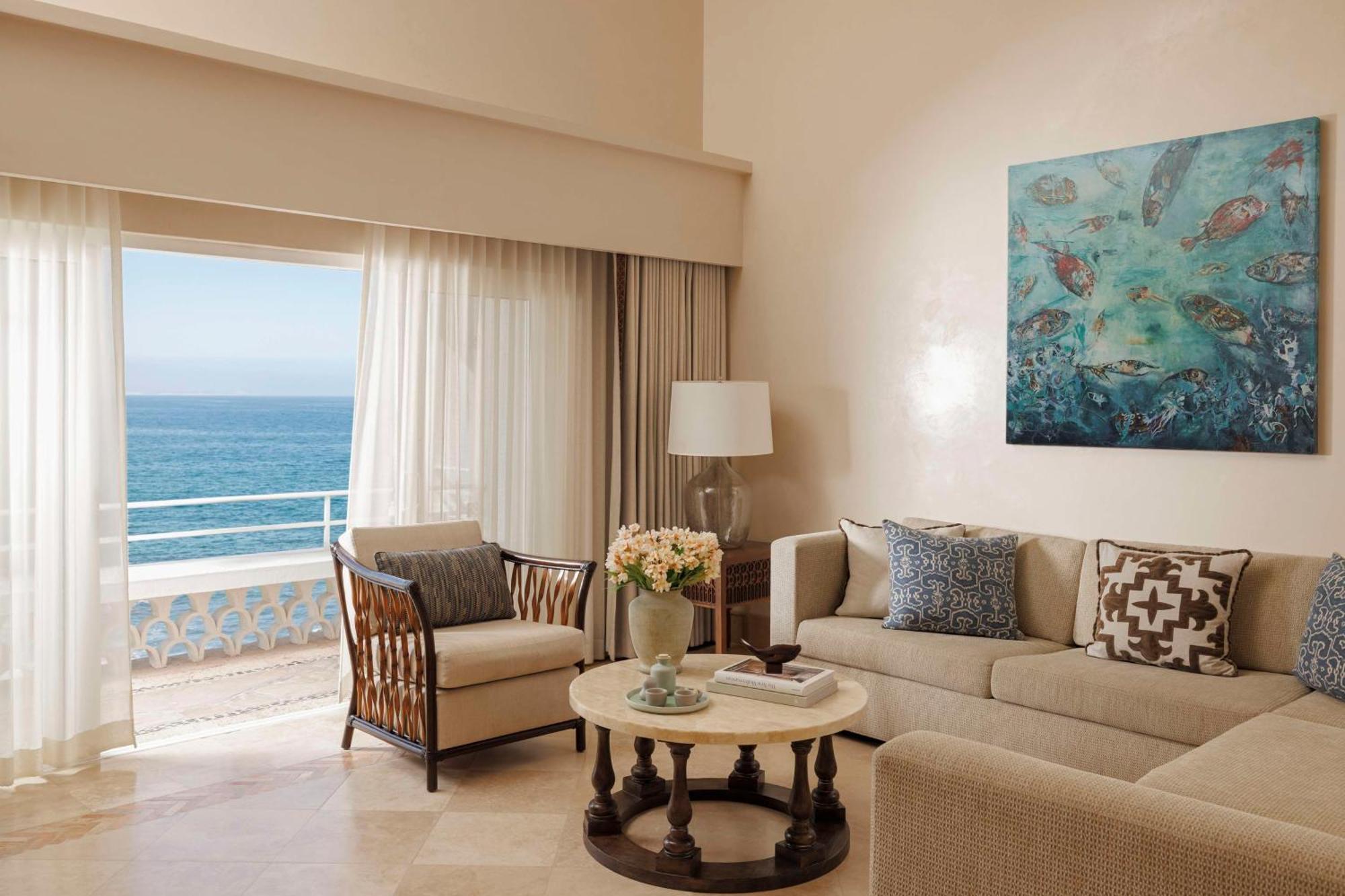 One-Bedroom Suite with Plunge Pool,1710601127:JPEG
