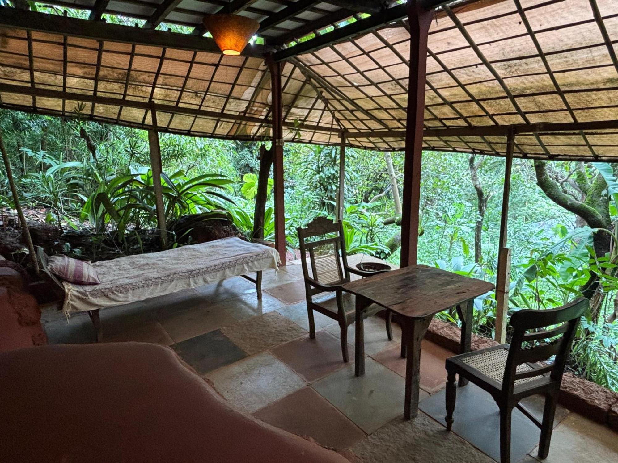 Standard Double or Twin Room with Garden View