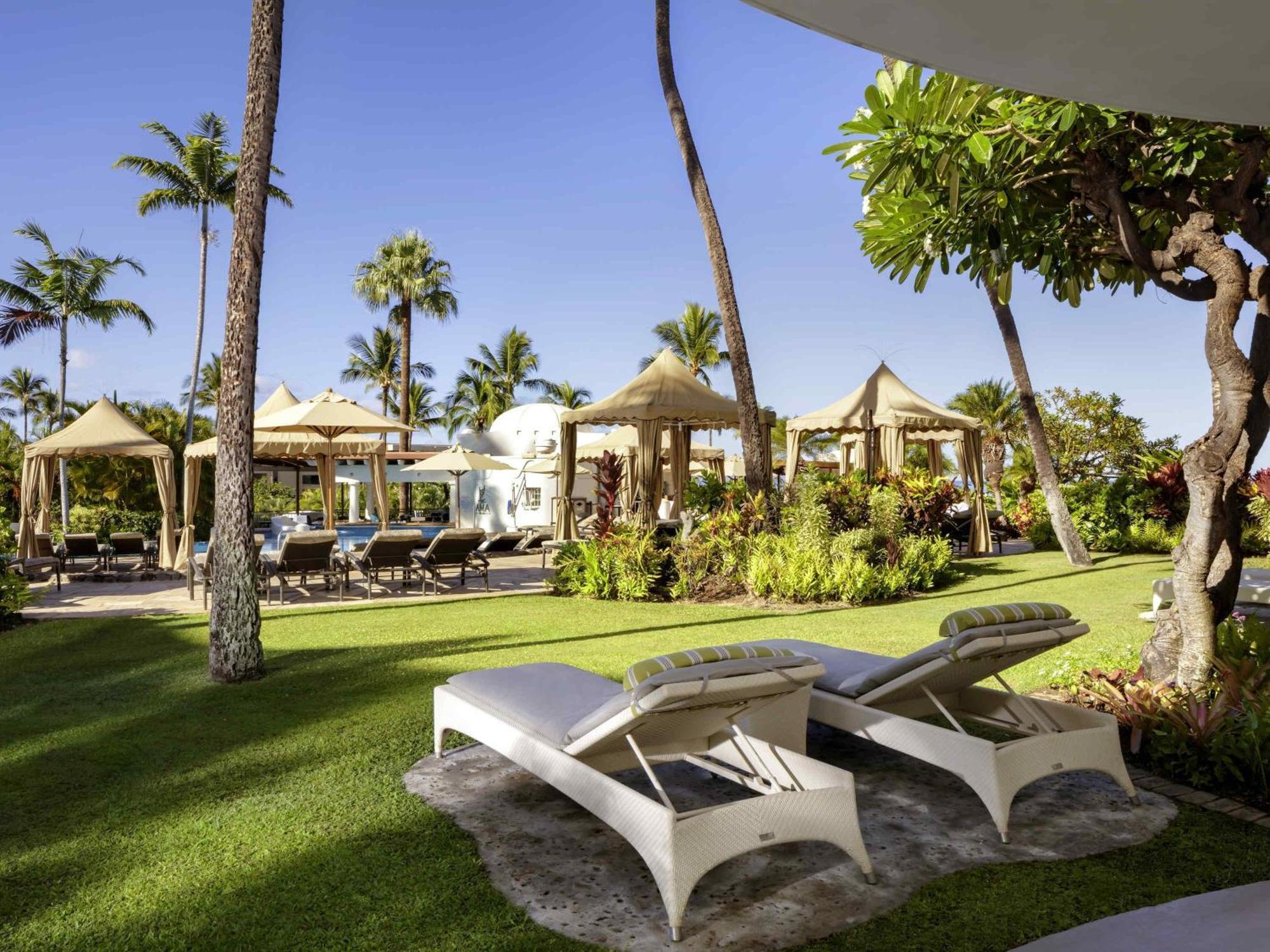 Family King Suite with Sofa Bed - Ground Floor/Poolside