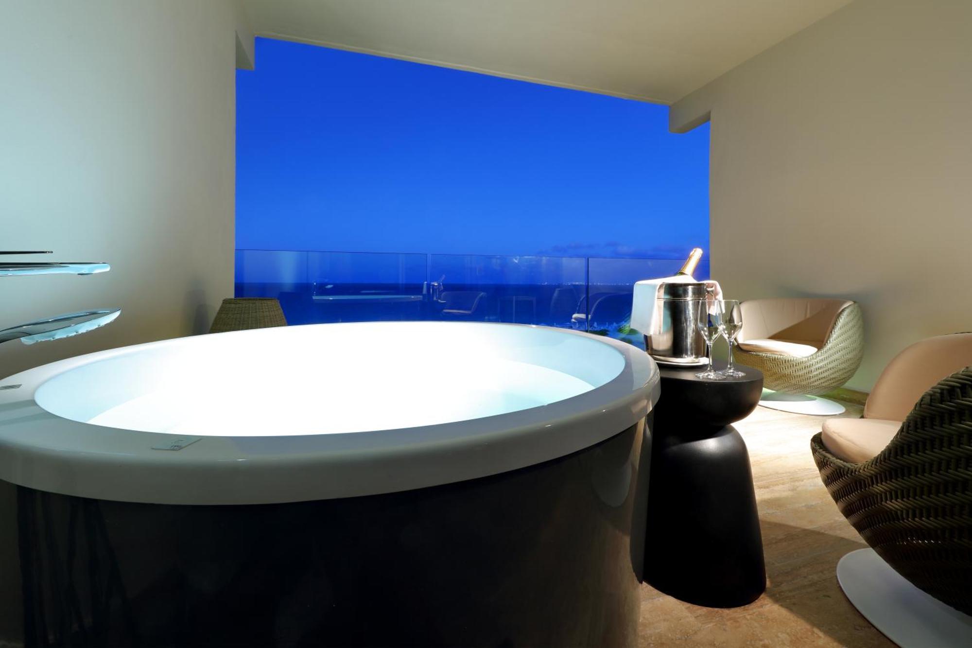 Family Selection Loft Suite Jacuzzi Terrace Ocean View