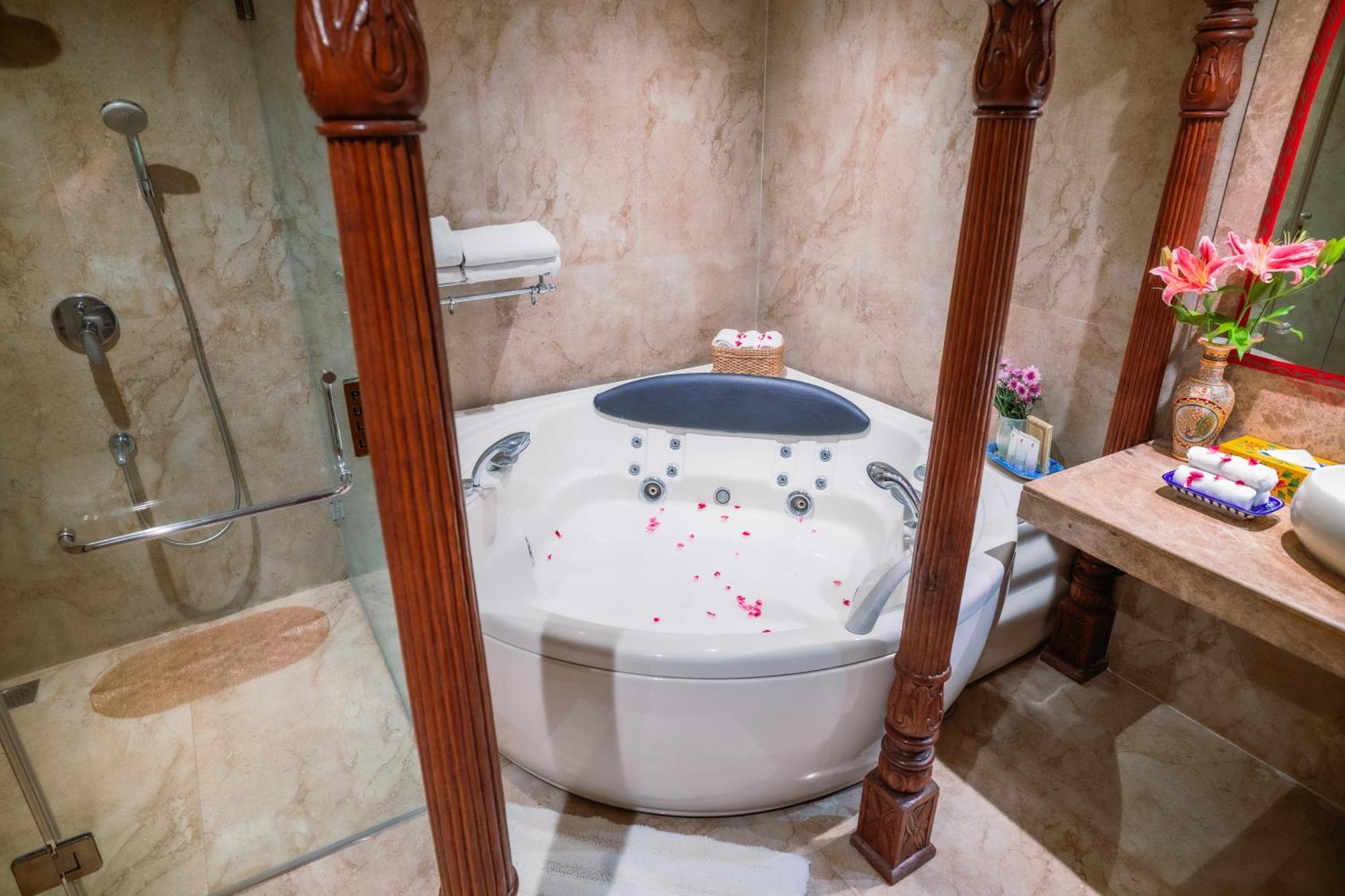 Dola Maru Suite