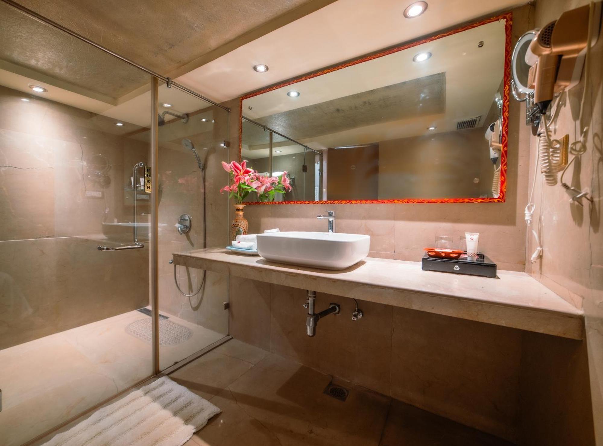 Family Royal Suite