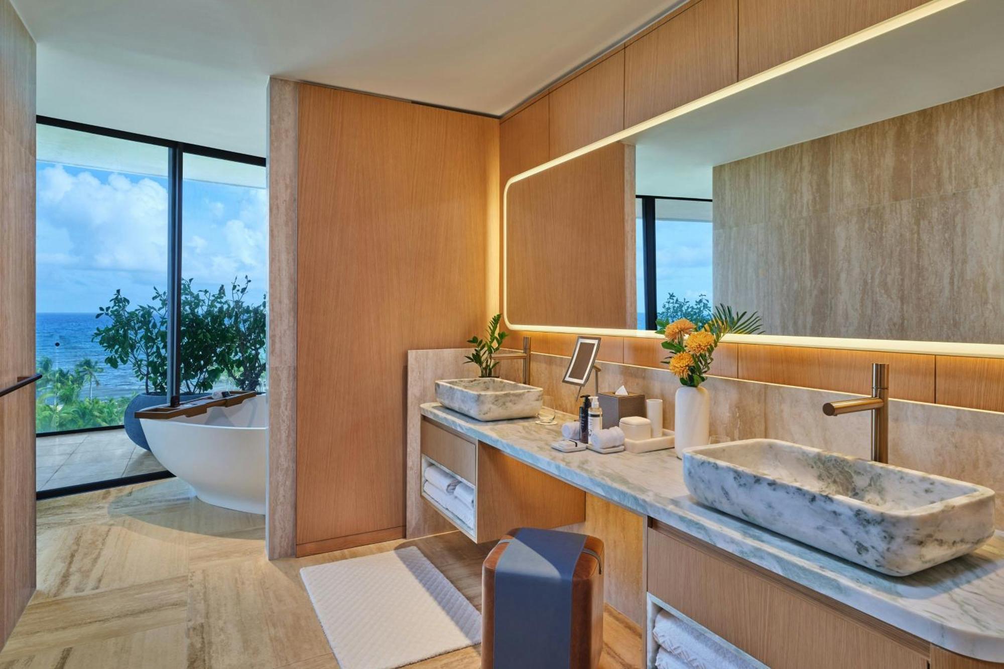 One-Bedroom Presidential Suite Ocean View Balcony