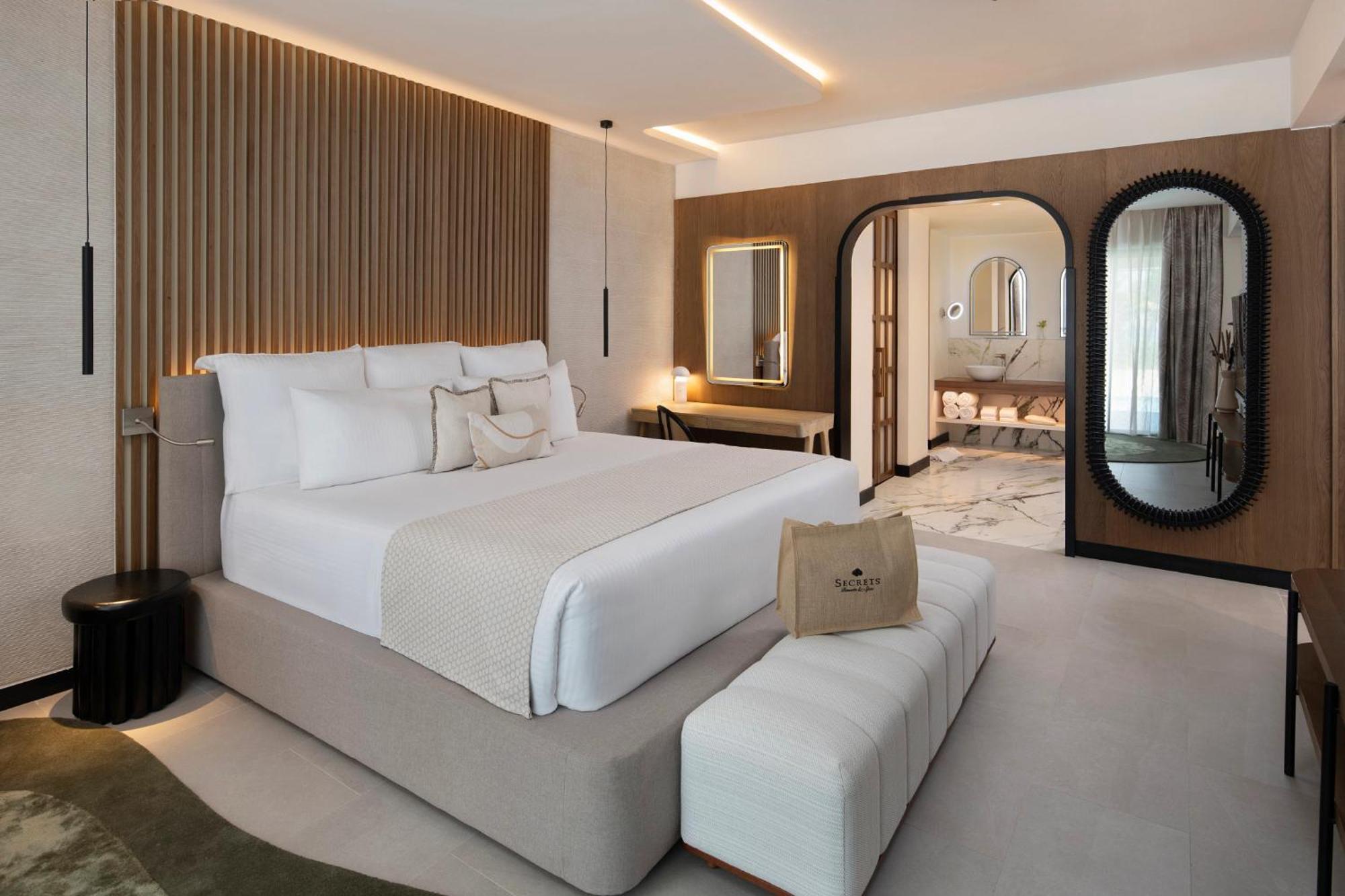 Preferred Club Master Suite Ocean Front Swimout