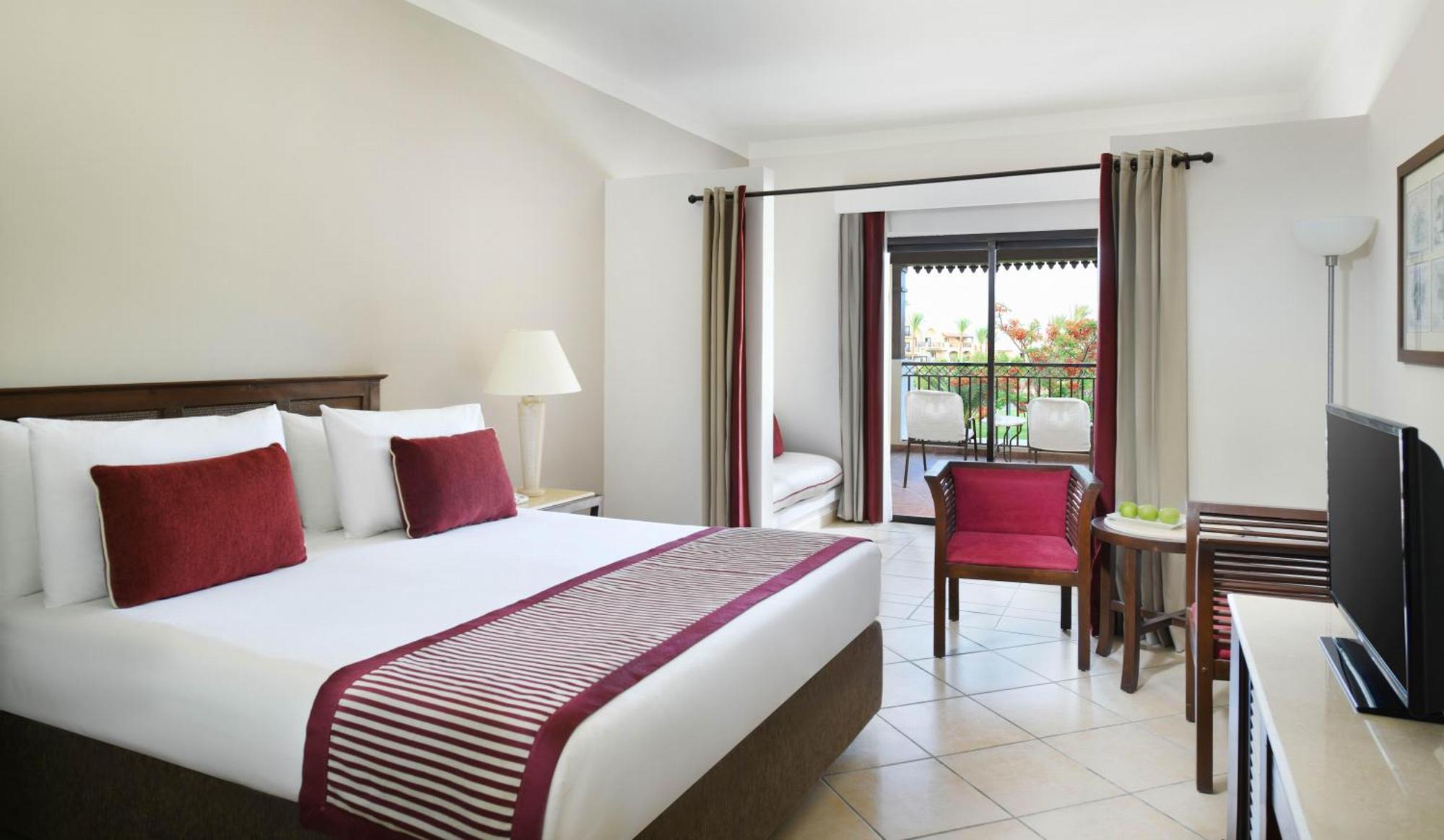 Superior Family Queen or Twin Beds Garden View
