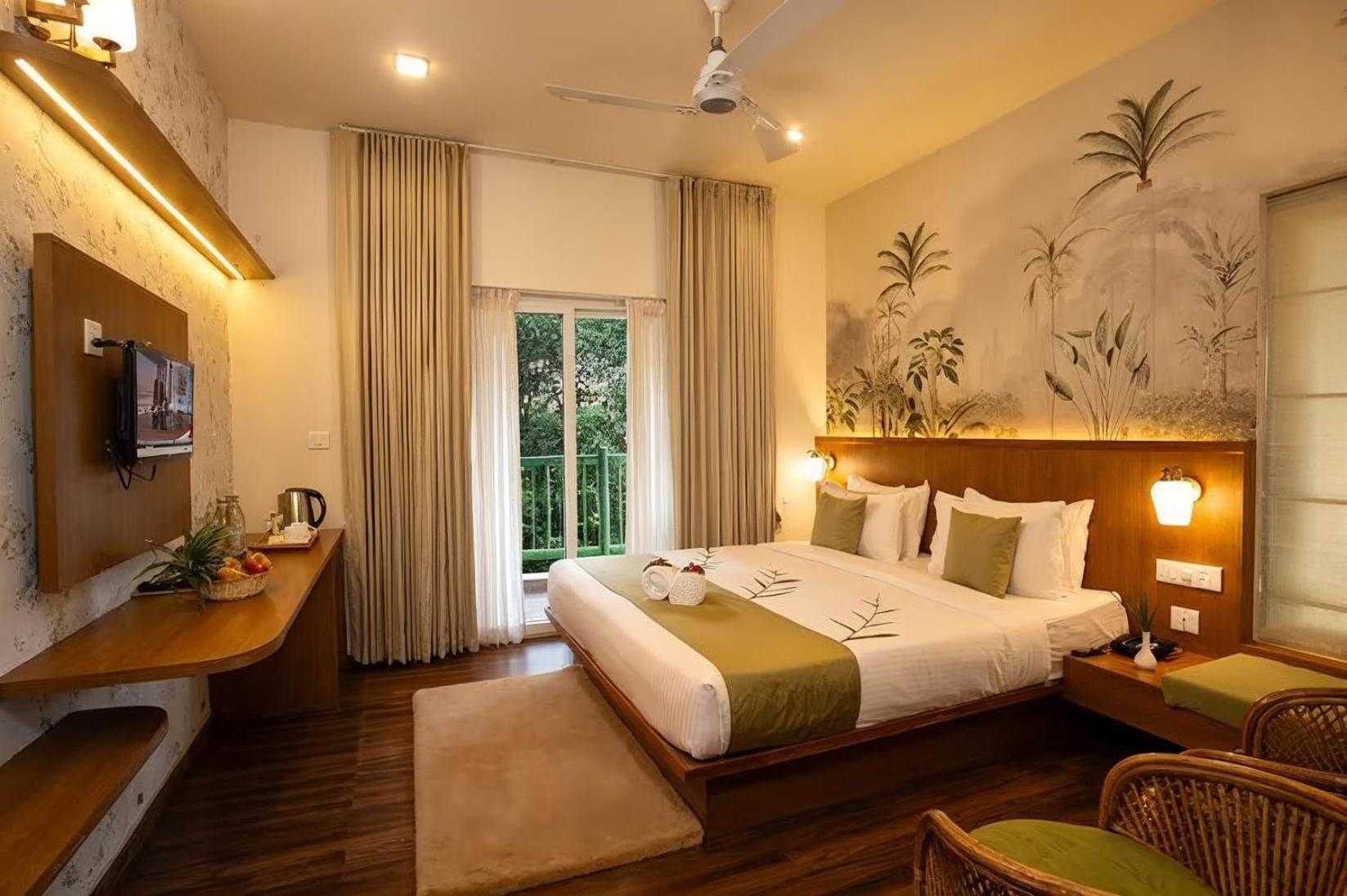 Superior Double Room,1731441421:JPEG
