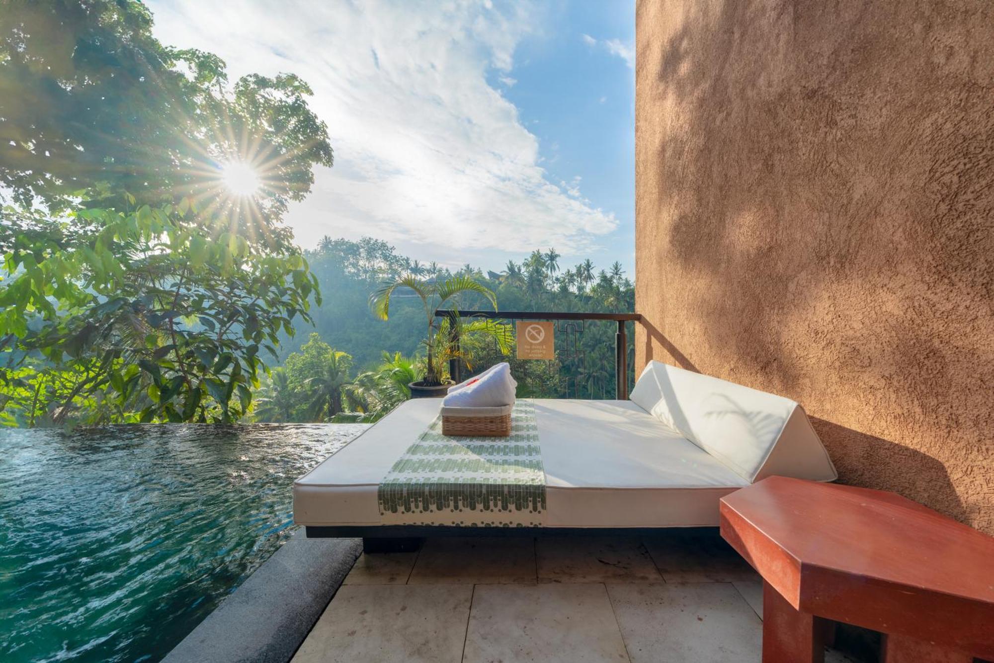 One-Bedroom Valley Pool Villa Benefit