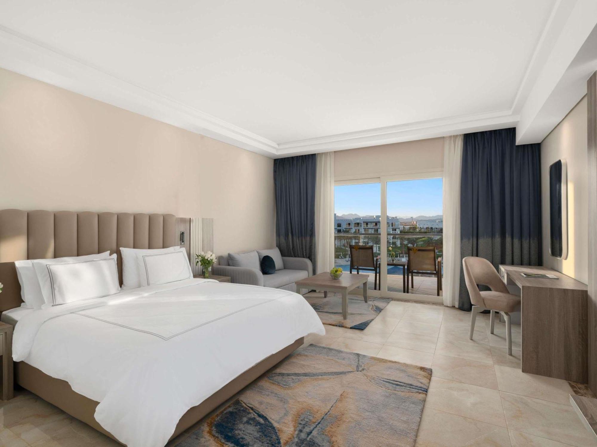 Superior Room Blue Planet King Bed,1740095609:JPEG