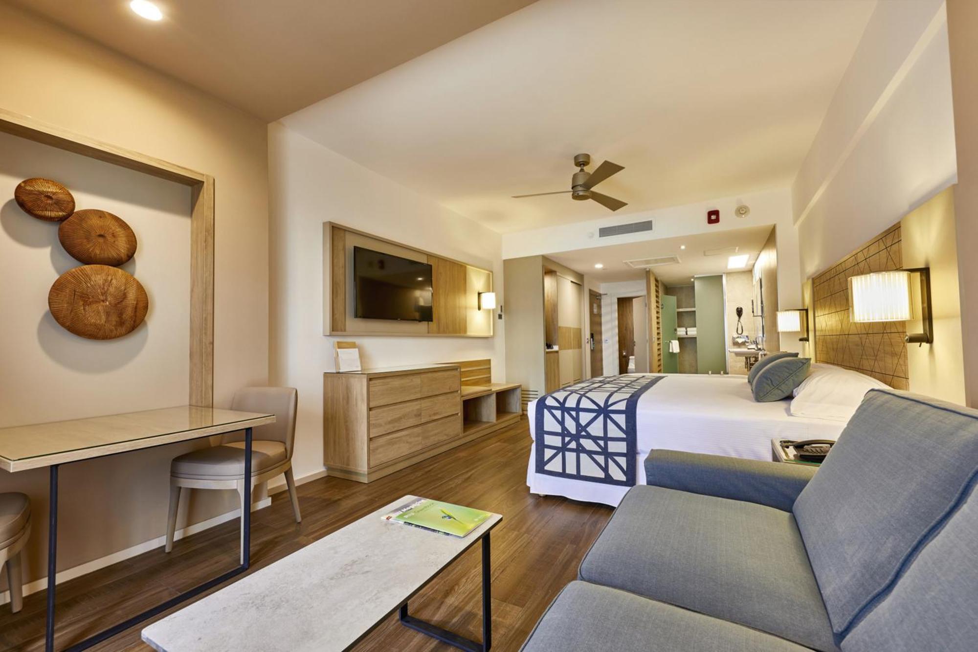 Junior Suite Ocean Front ELITE Club