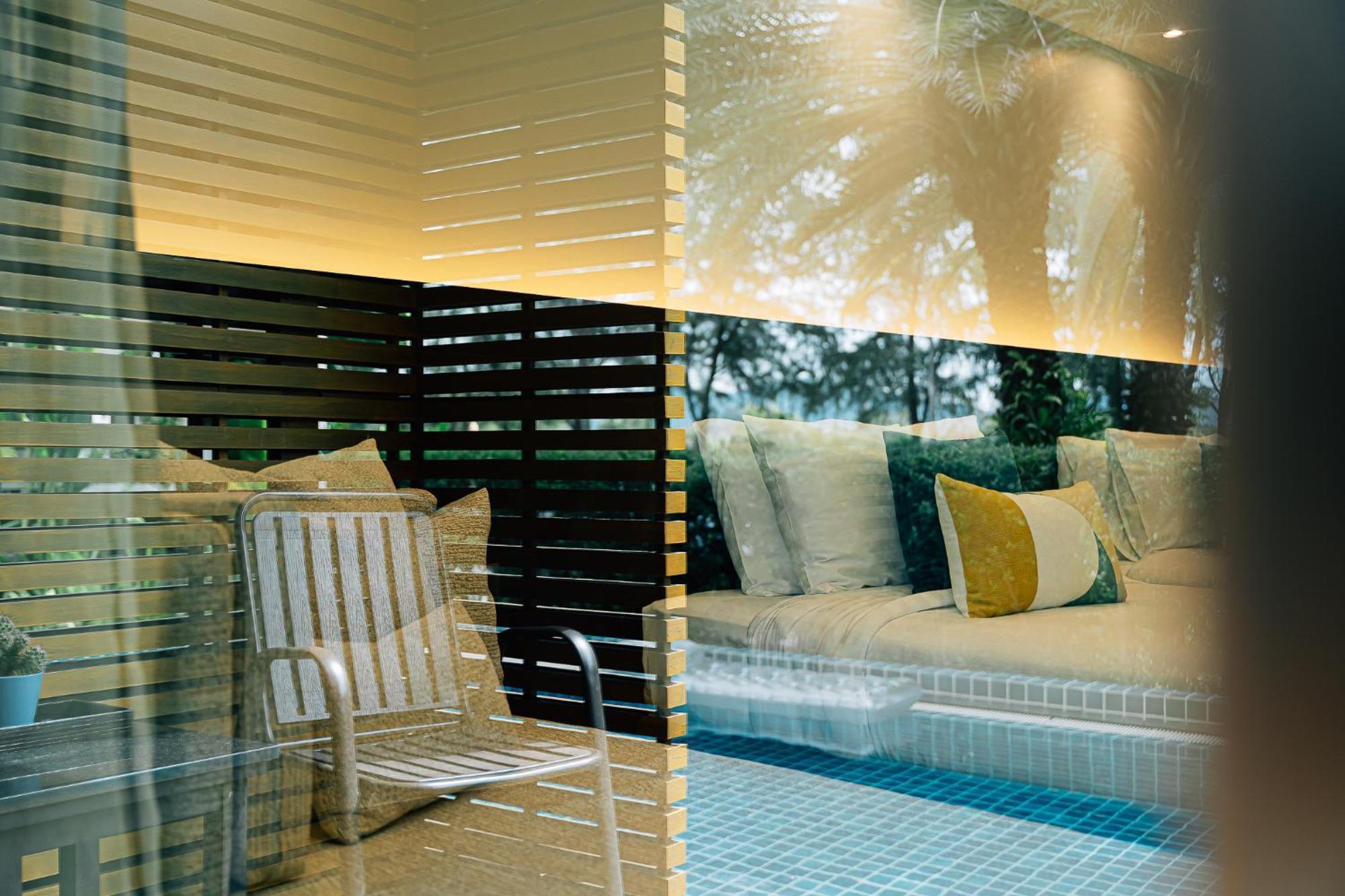 Twin Room with Pool View
