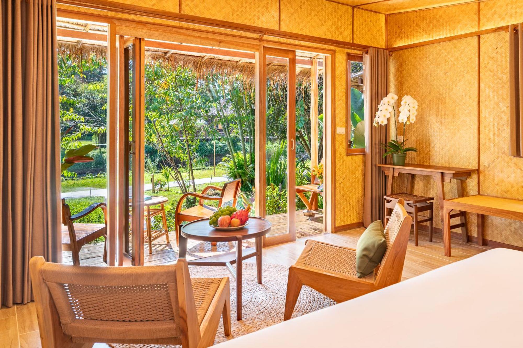 Riverfront Retreat at Riverfront Wing