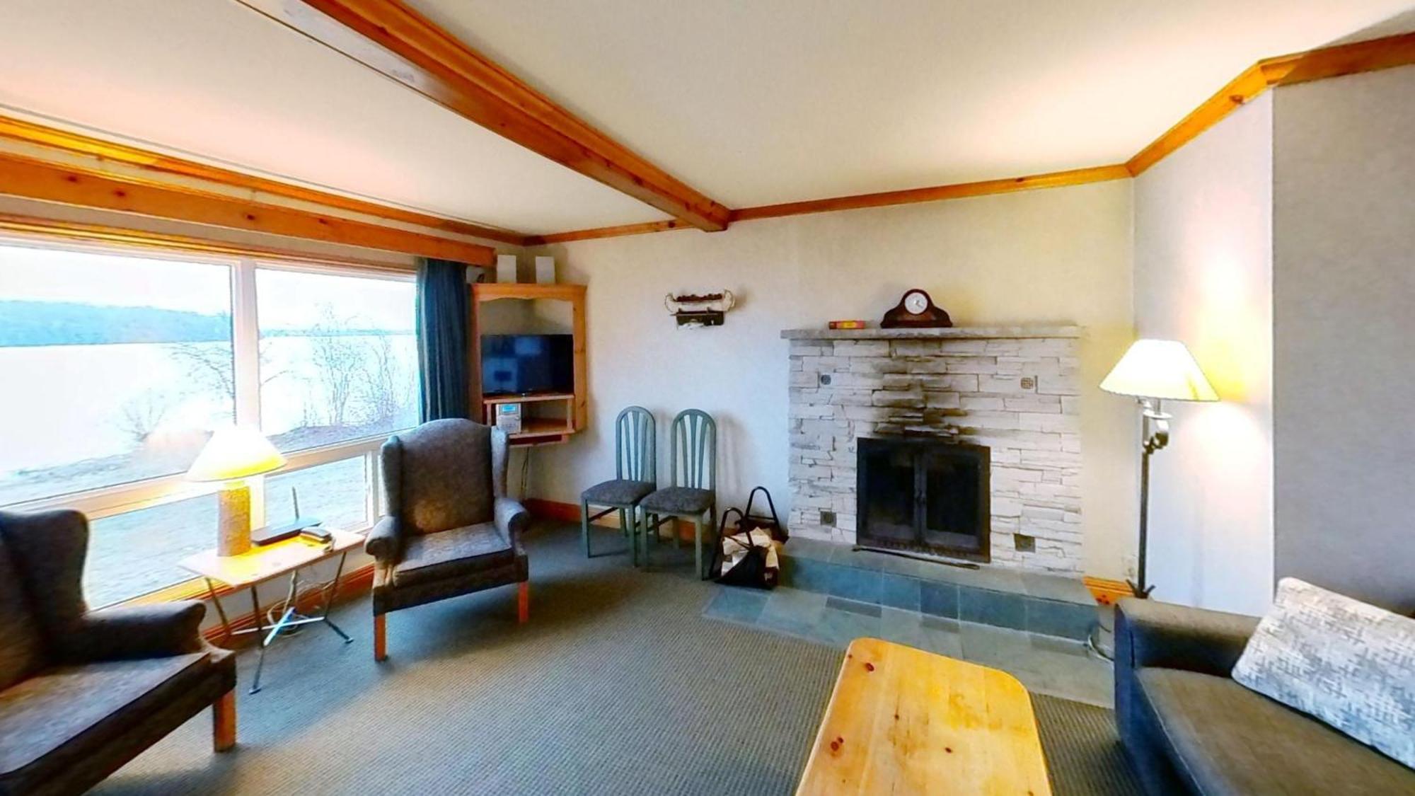 Superior Bungalow,1742729793:JPEG