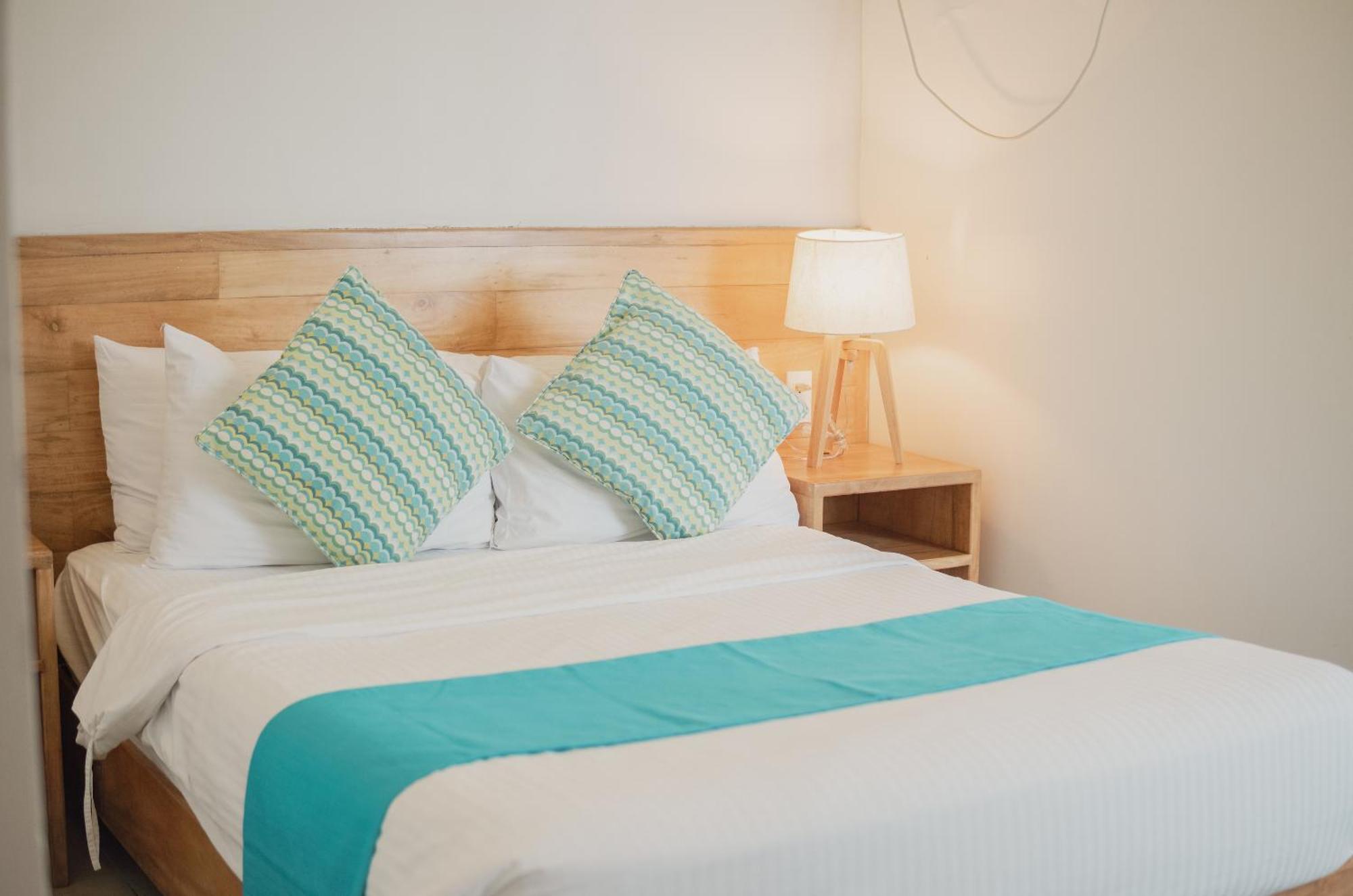 Standard Double or Twin Room,1743584547:JPEG
