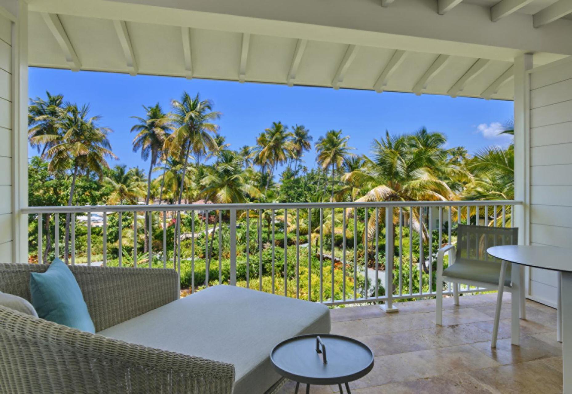 Deluxe Garden View Balcony