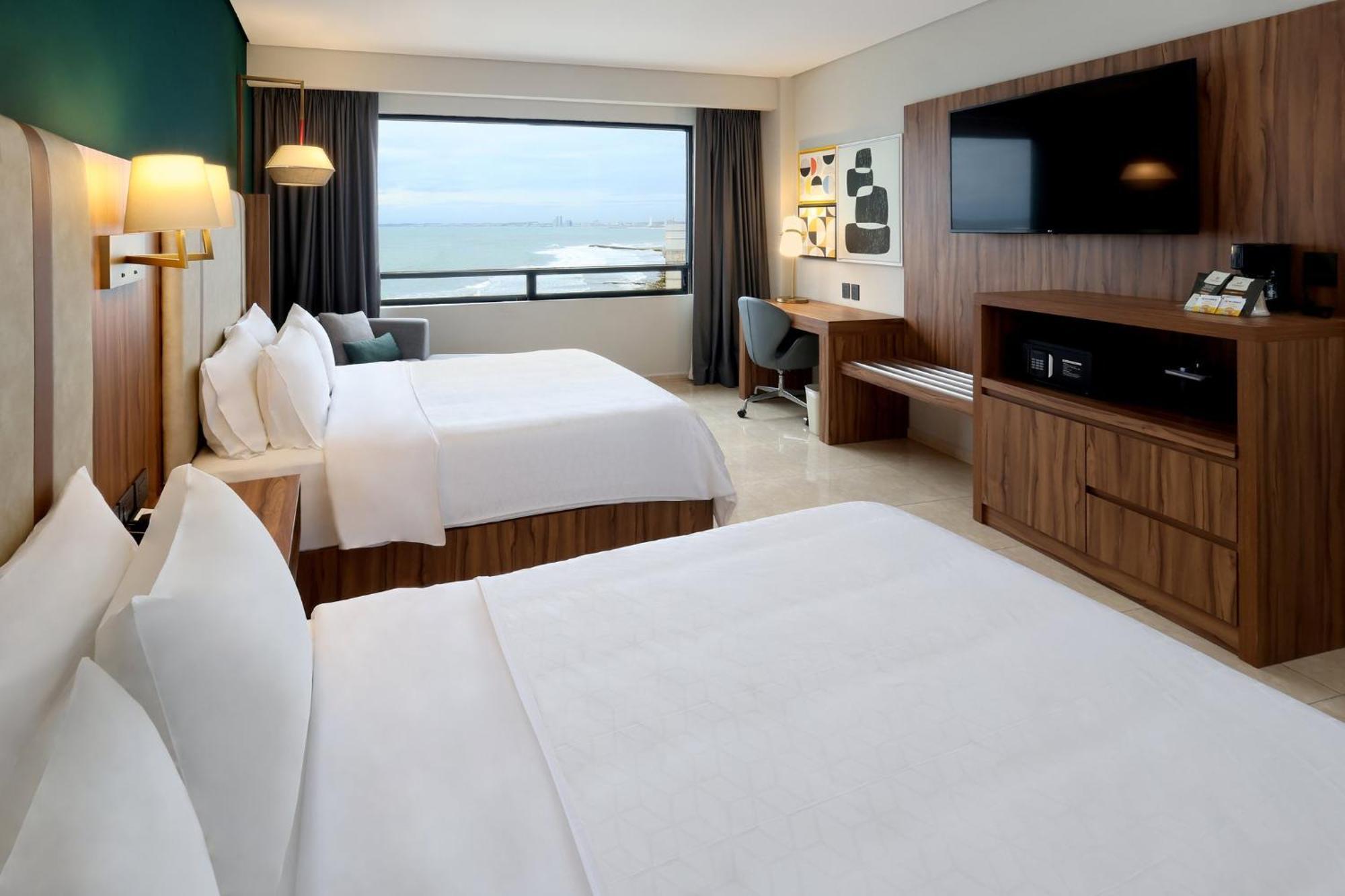 Standard Ocean View - Two Double Beds
