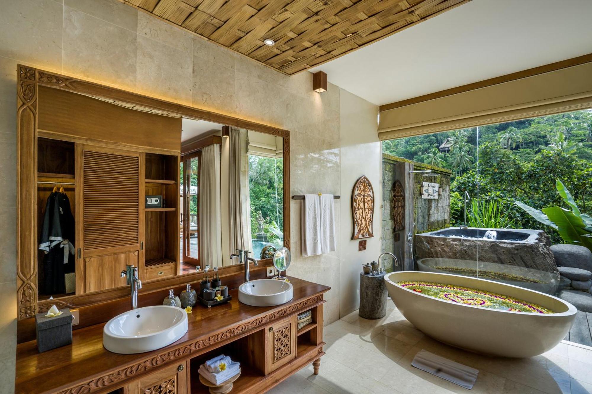 Kayon Premier Pool Villa