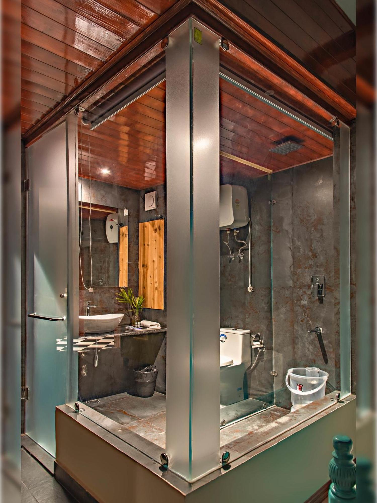 King Room with Balcony,1756815931:JPEG