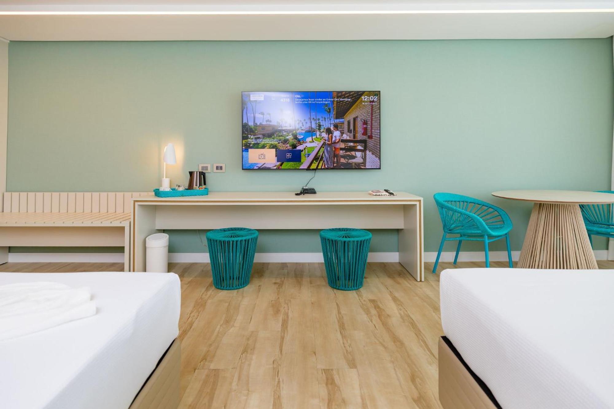 Deluxe Queen Room with Two Queen Beds