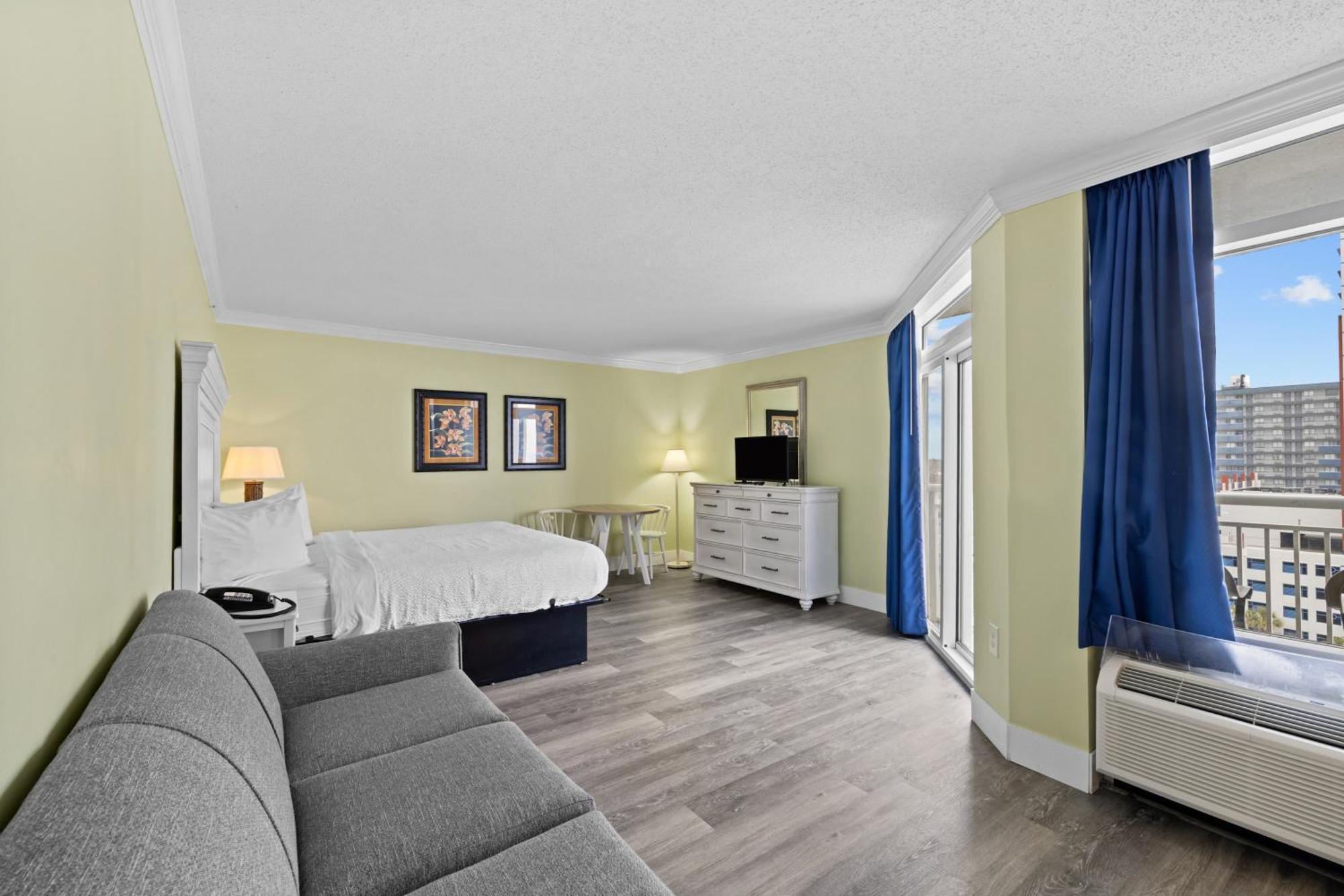 Partial Ocean View King Room