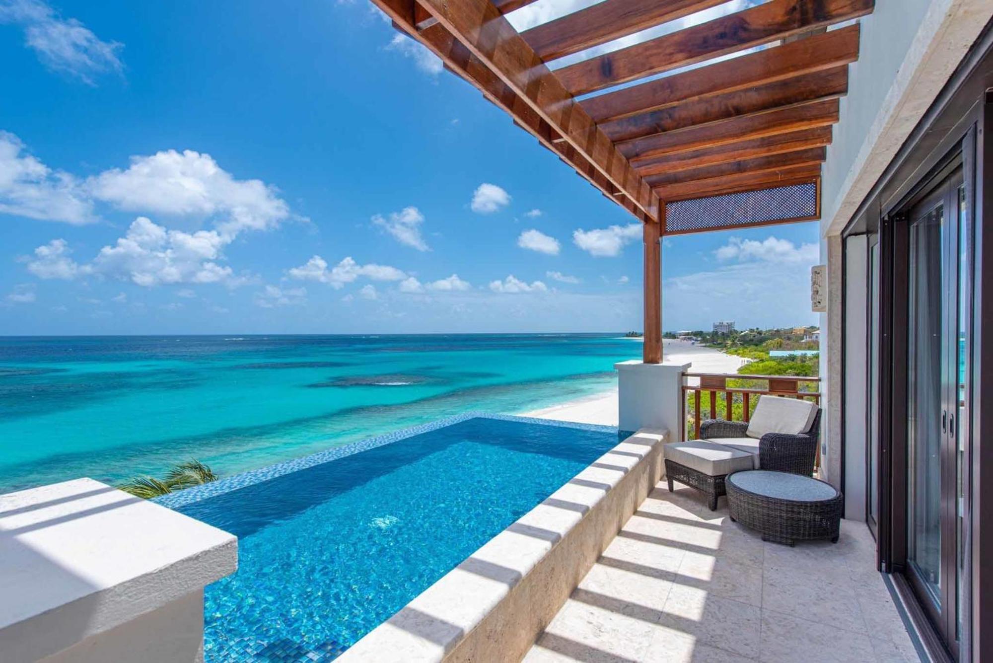 Beachfront Two-Bedroom Presidential Suite with Pool