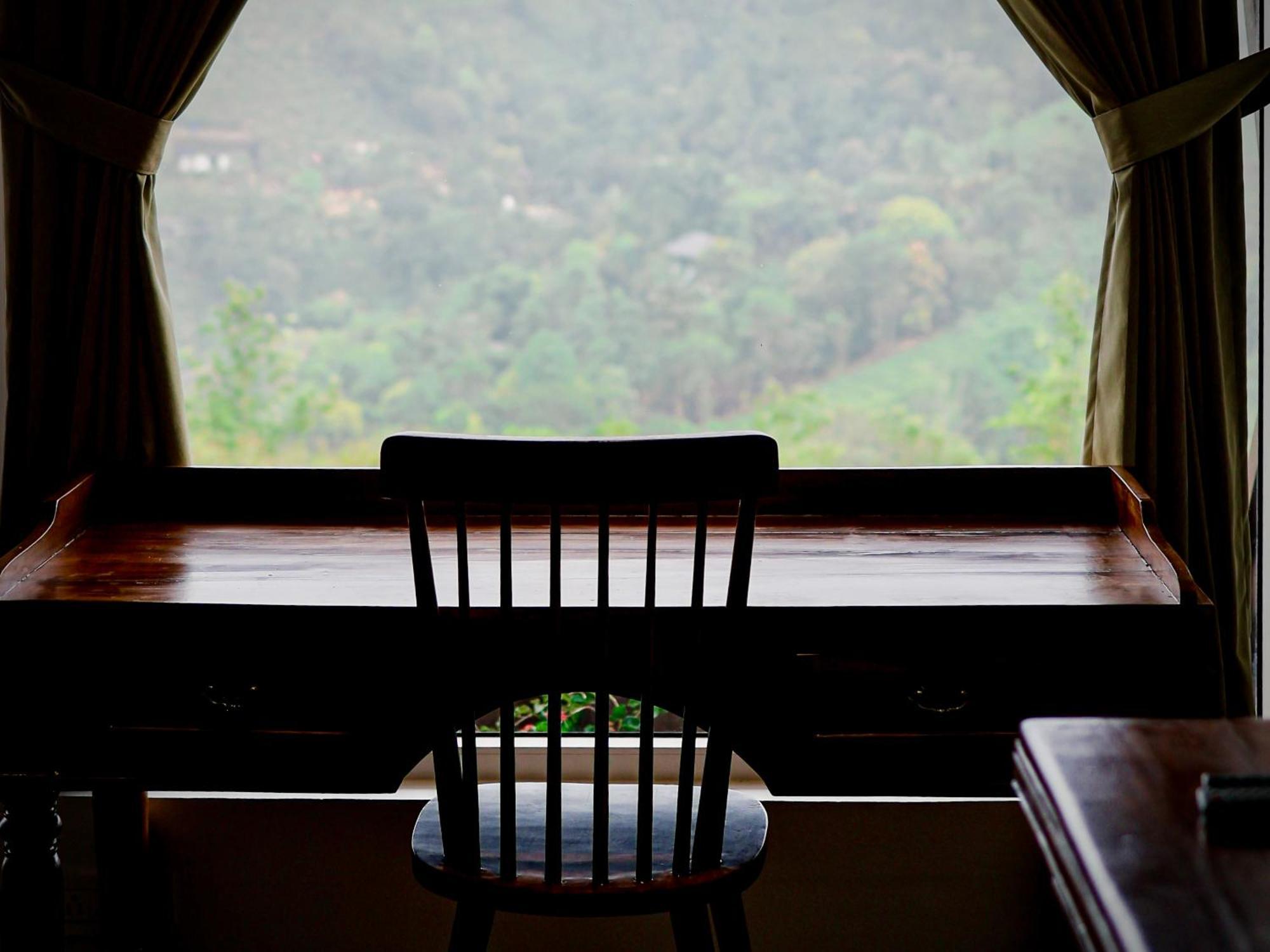 King Room with Mountain View