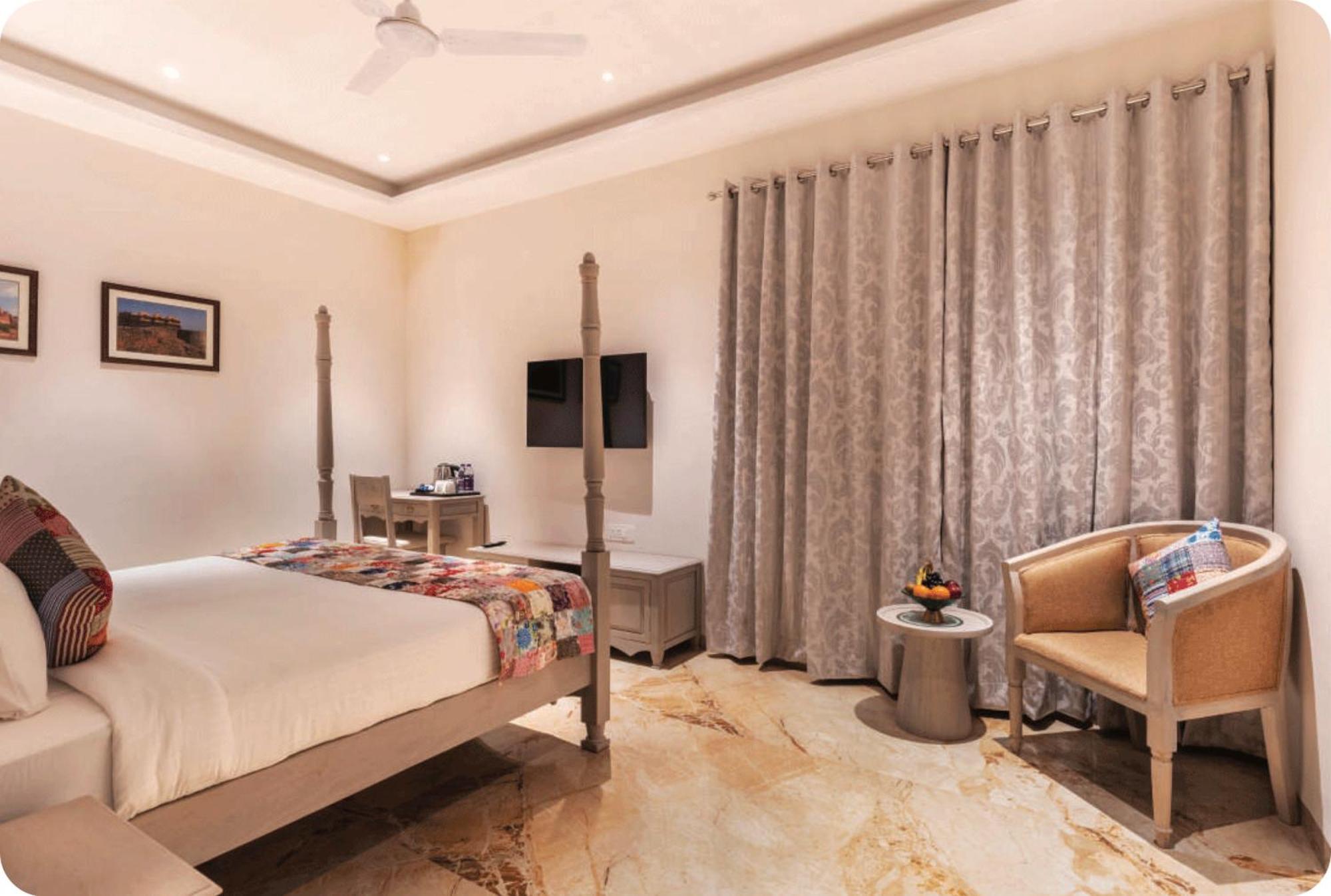 Deluxe Double Room with Balcony
