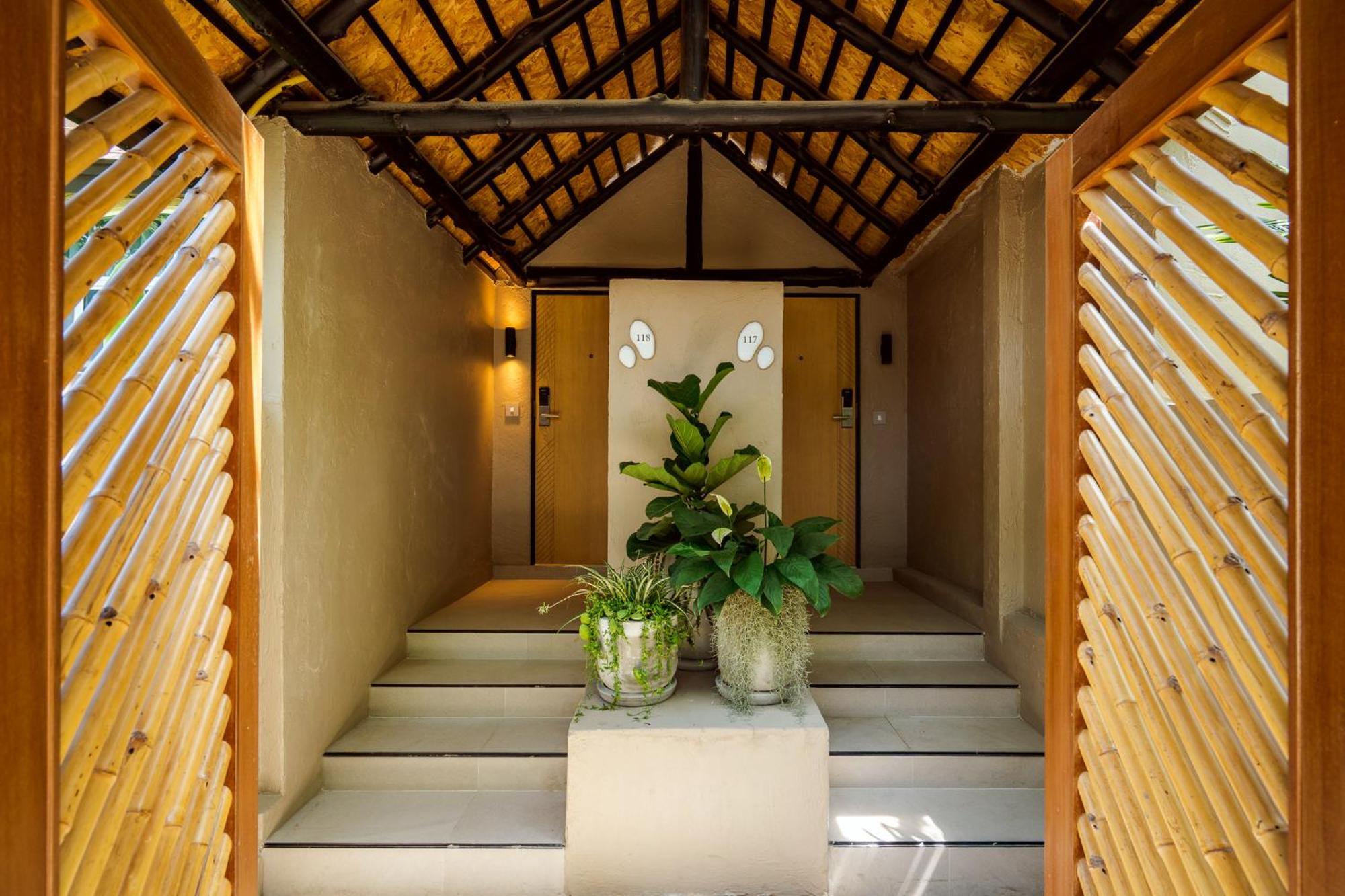 Deluxe Double or Twin Room with Garden View