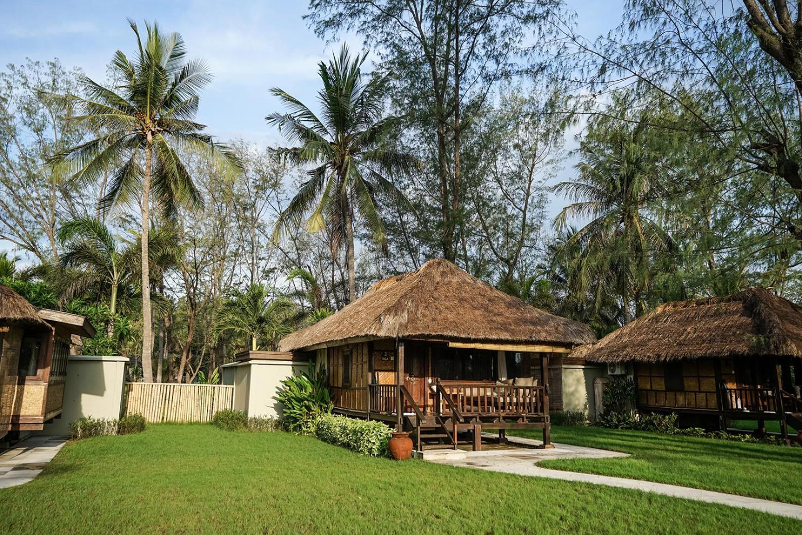 Palm View Bungalow Standard,1765869411:JPEG