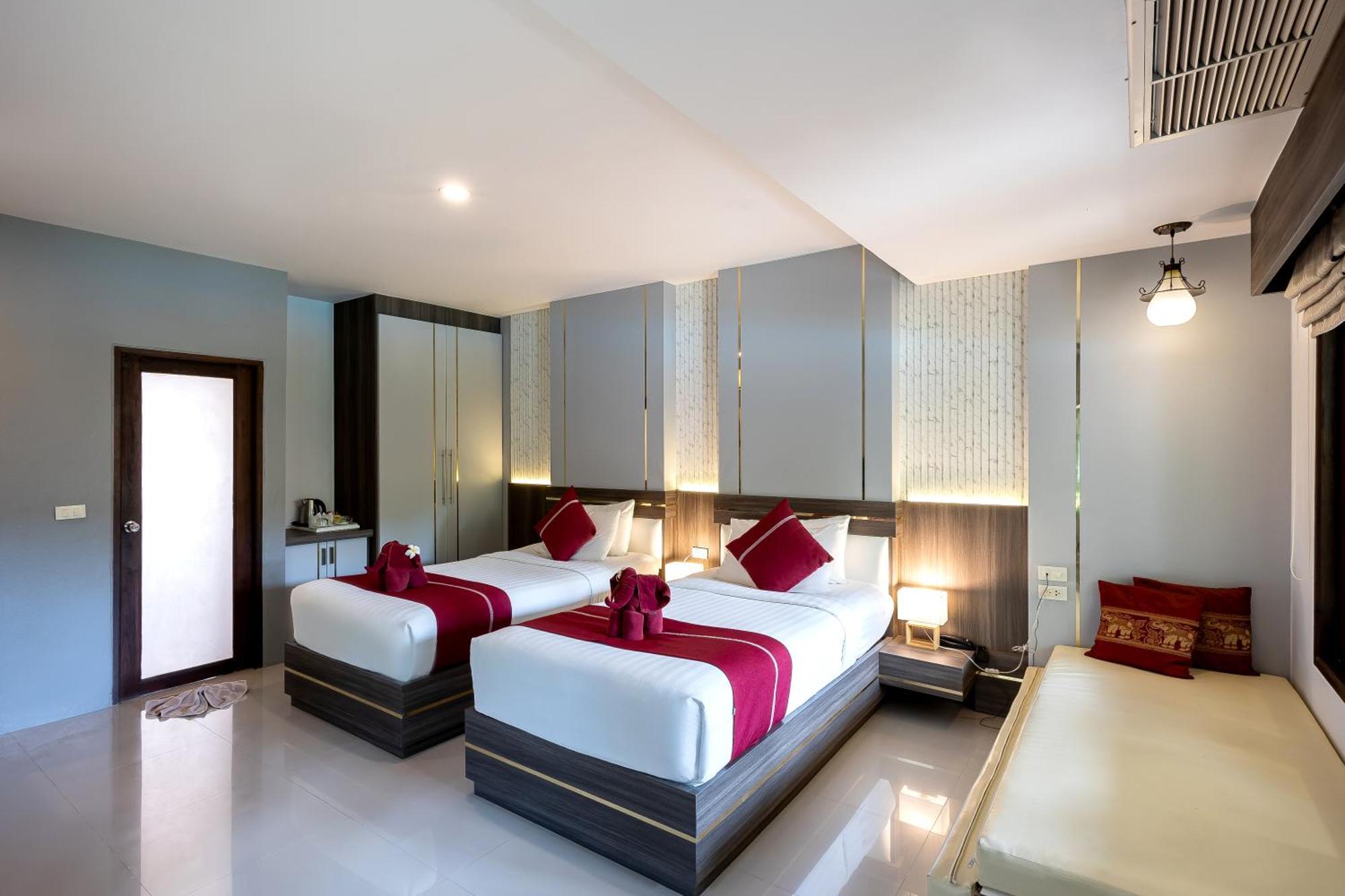 Deluxe Twin Room