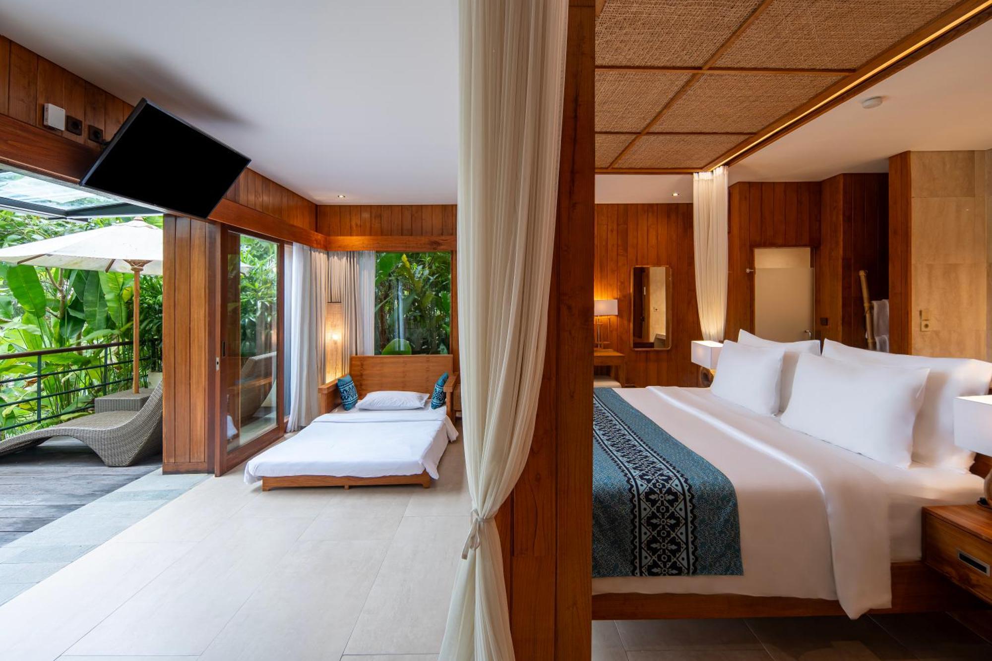 Jungle Suite King Daily Scheduled Activities