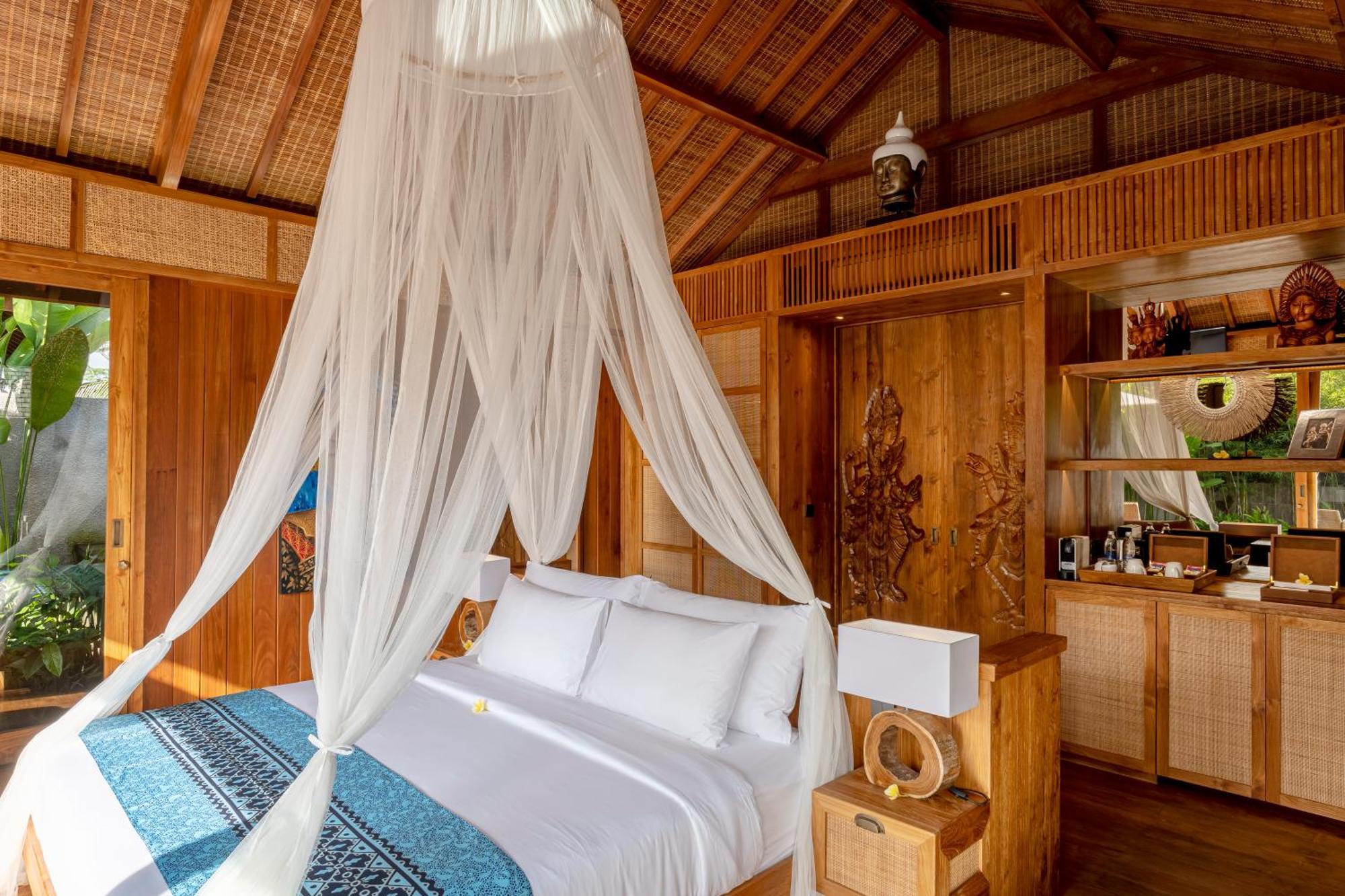 One-Bedroom Villa Private Pool Daily Scheduled Activities